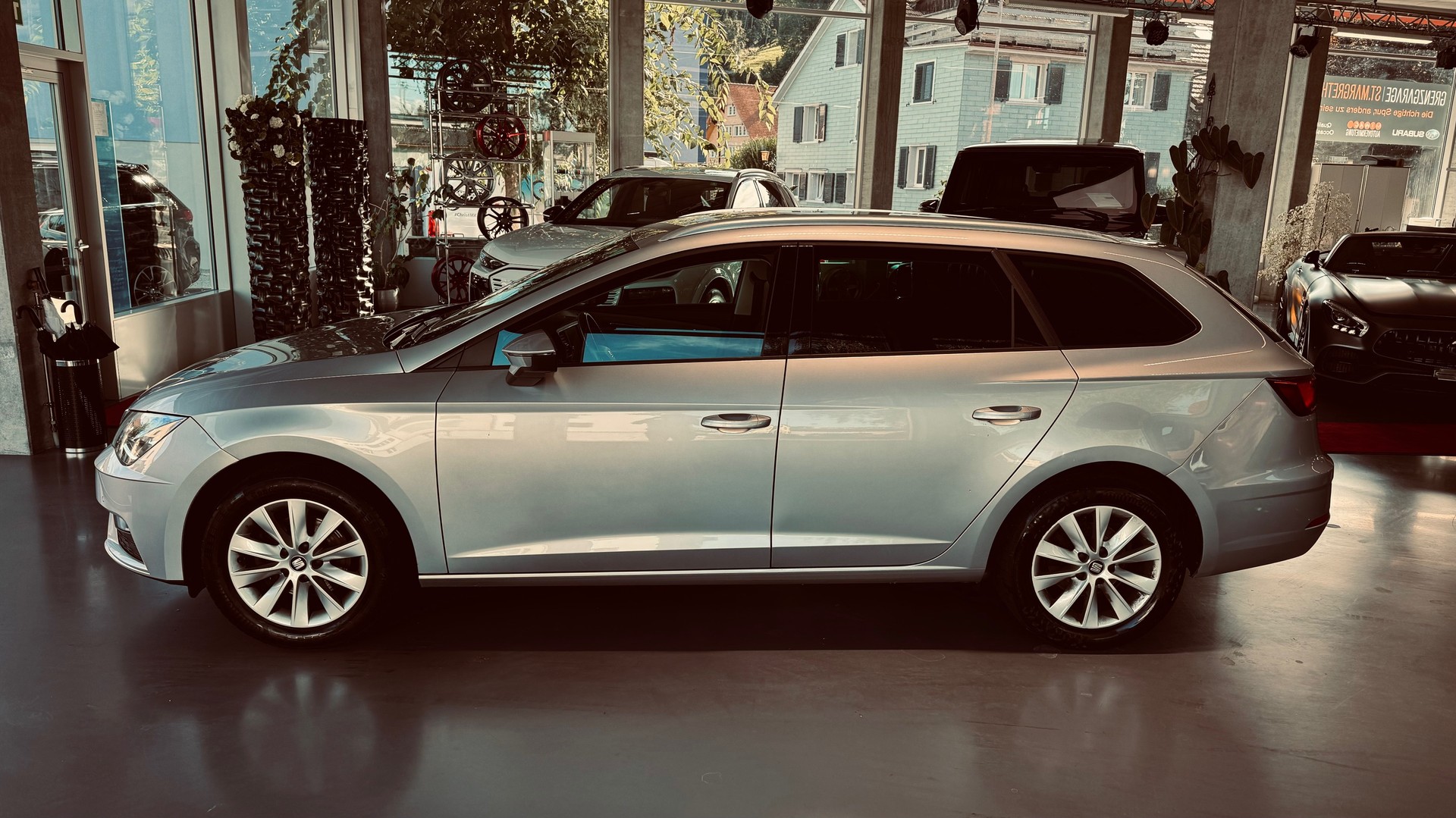 SEAT Leon ST 1.6 TDI CR Style DSG-image-2