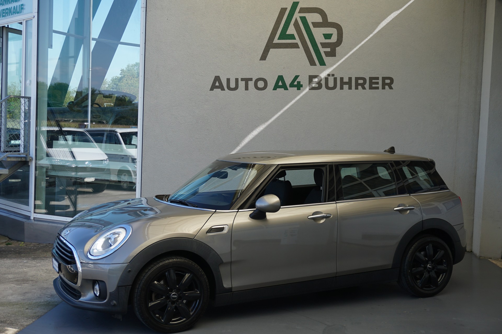MINI Clubman Cooper 136PS Automat-image-4