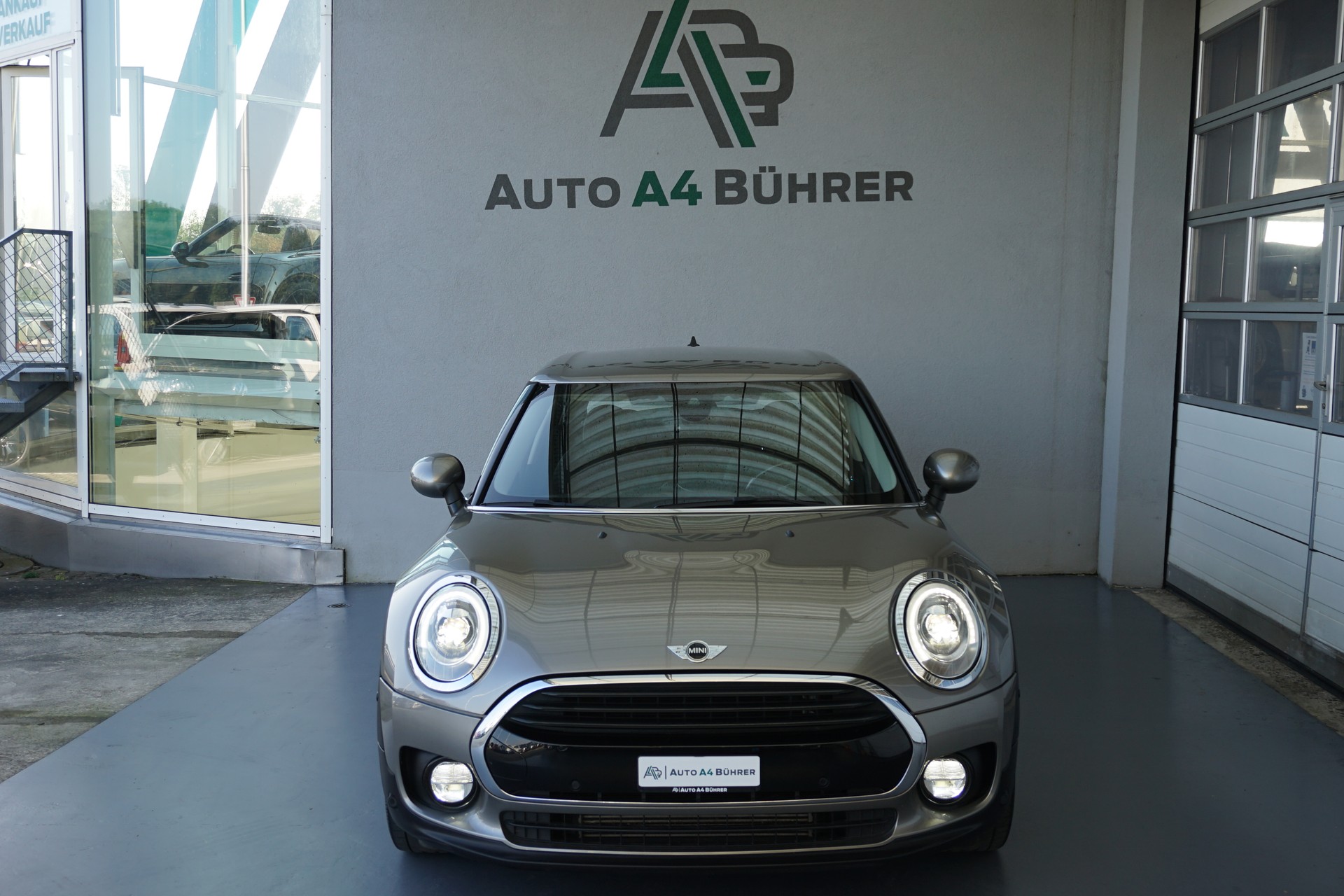 MINI Clubman Cooper 136PS Automat-image-11