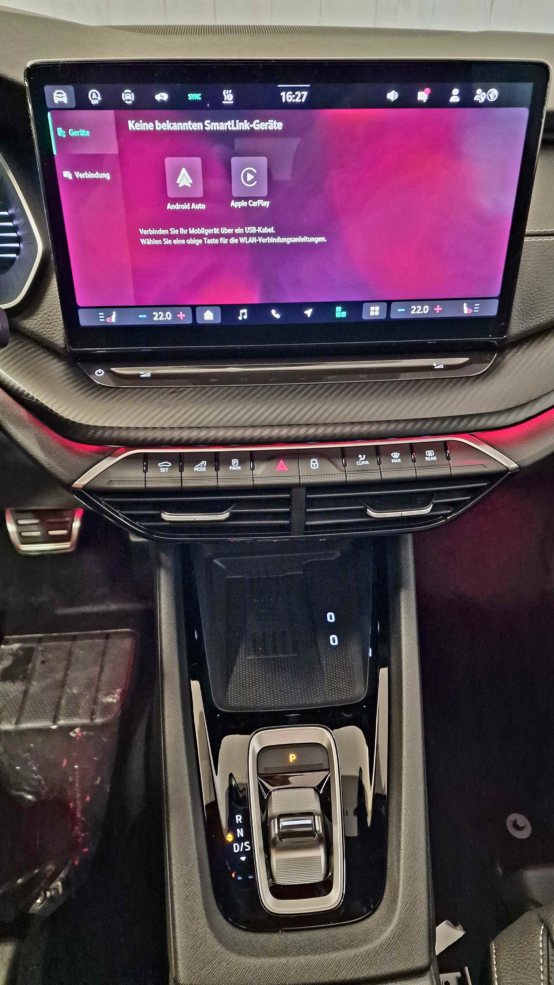 SKODA Octavia Combi 1.5 TSI mHEV DSG Sport Line-image-12