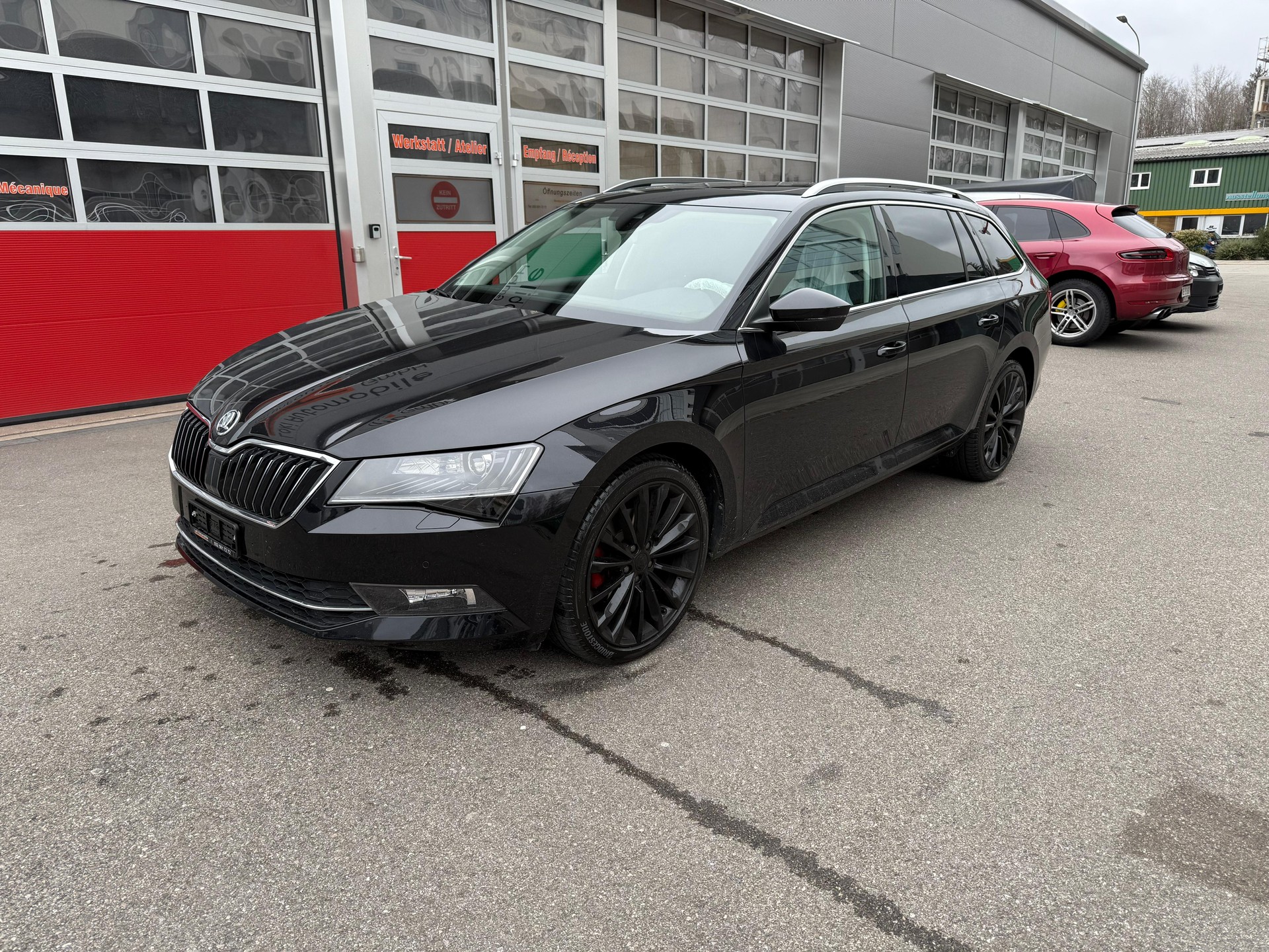 SKODA Superb Combi 2.0 TDi Style 4x4 DSG-image-1
