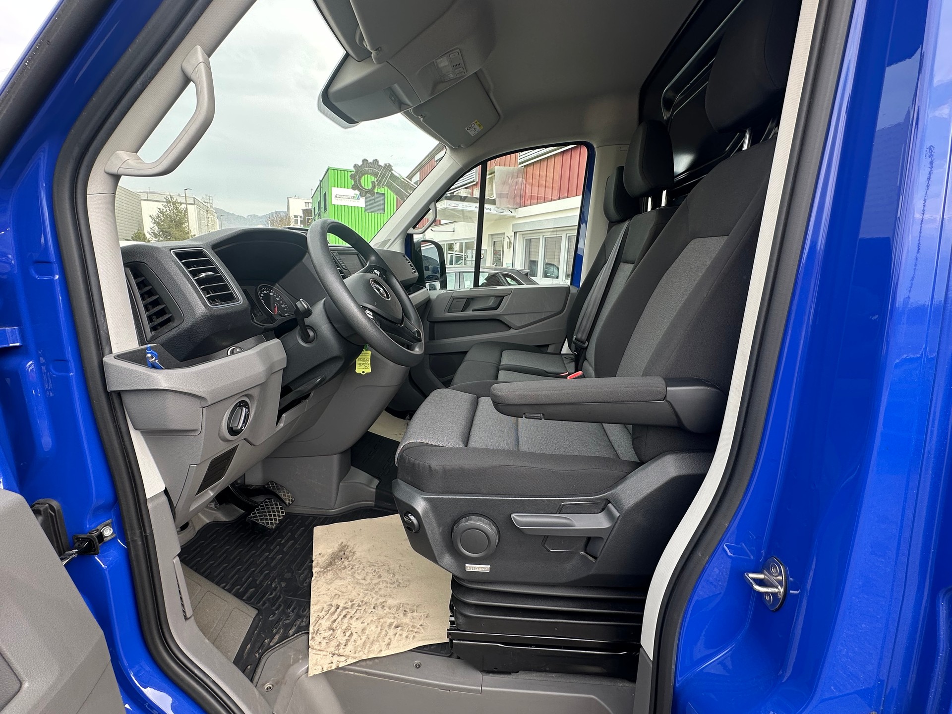 VW CRAFTER-image-6
