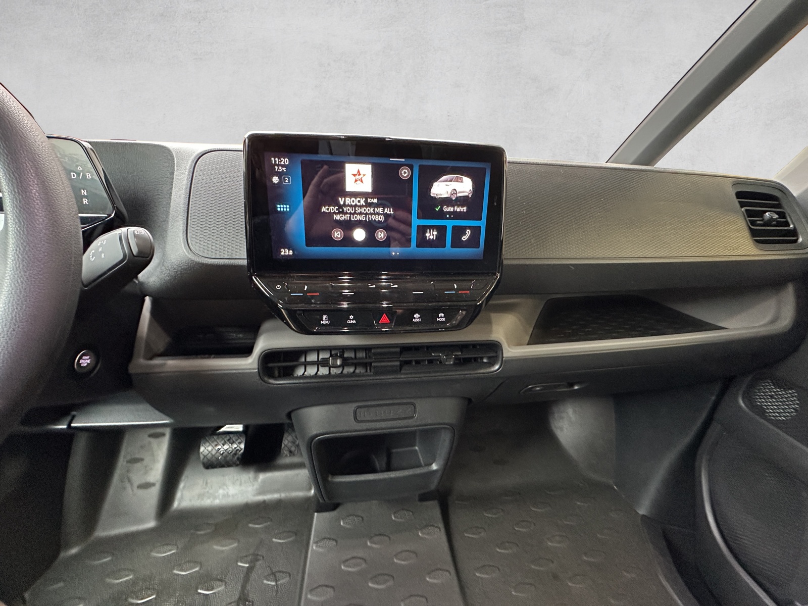 VW ID. Buzz Cargo-image-8