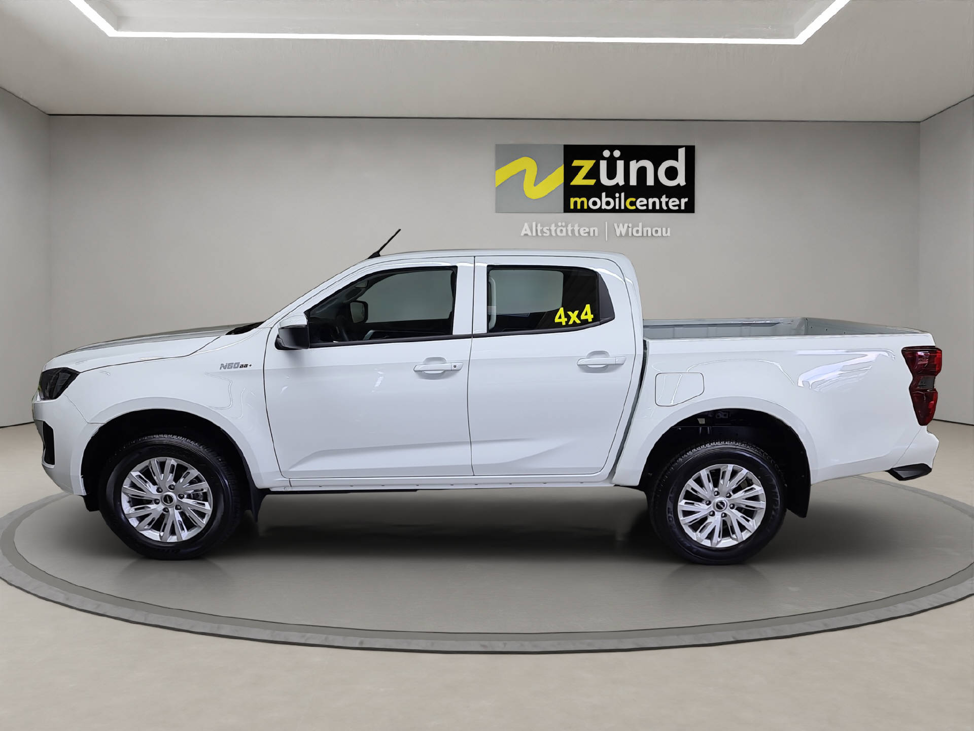 ISUZU D-Max Crew Pick-up 1.9 DDi N60 BB+ 4x4-image-1