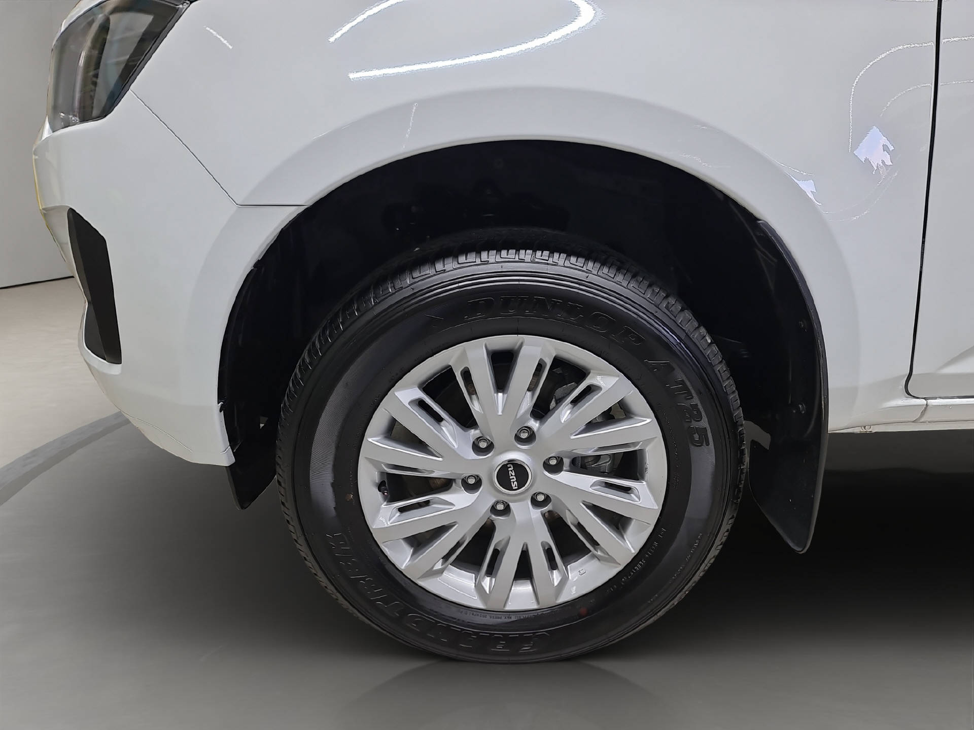 ISUZU D-Max Crew Pick-up 1.9 DDi N60 BB+ 4x4-image-11
