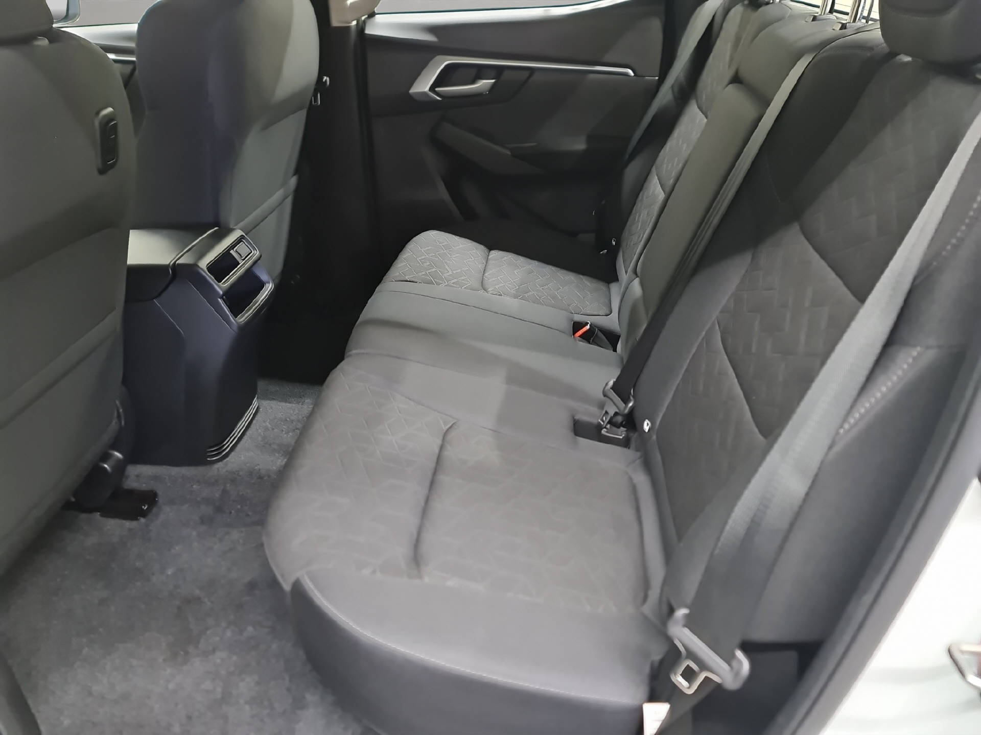 ISUZU D-Max Crew Pick-up 1.9 DDi N60 BB+ 4x4-image-9