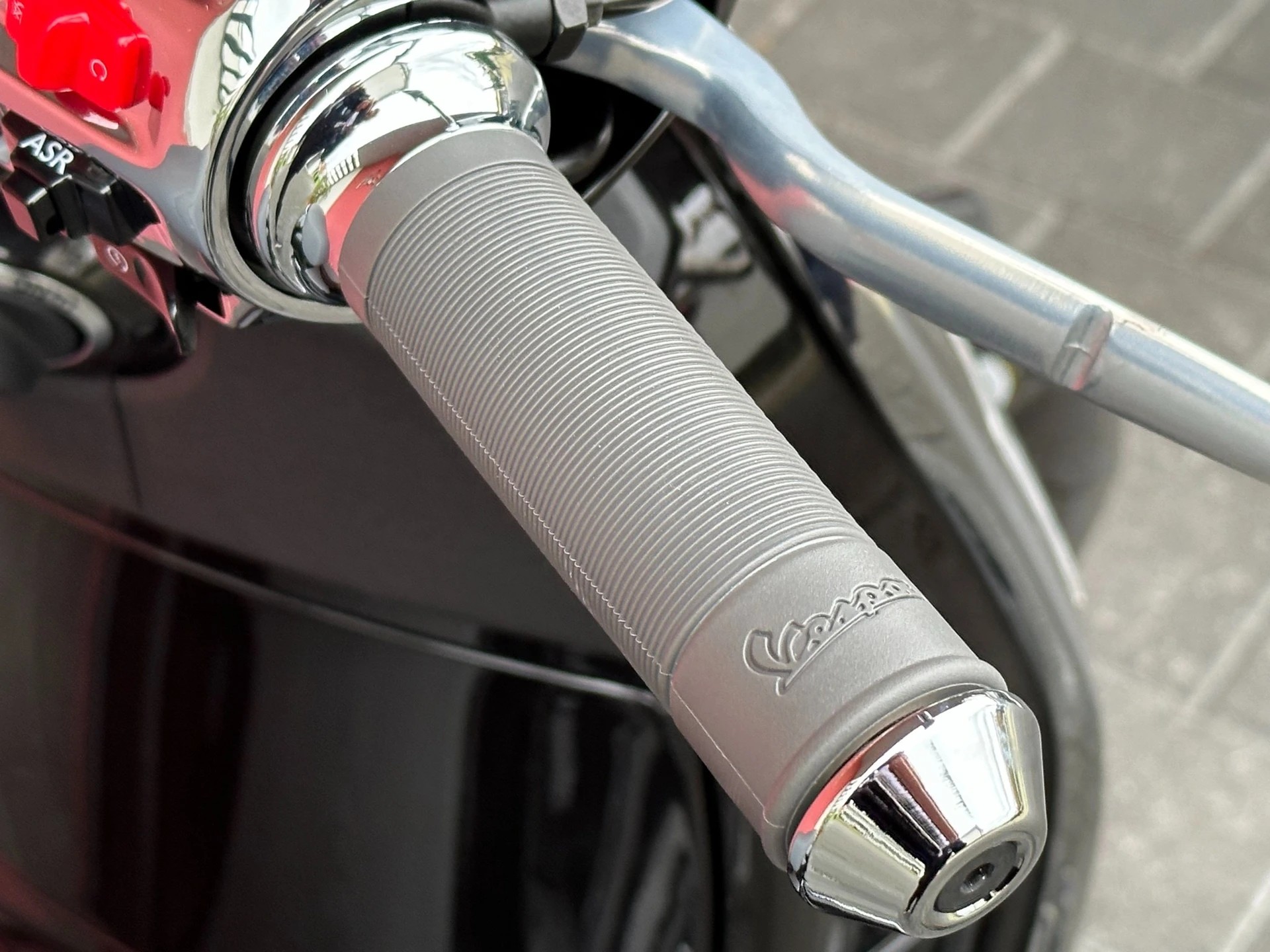 PIAGGIO Vespa GTS 125 RST Euro 5+-image-15