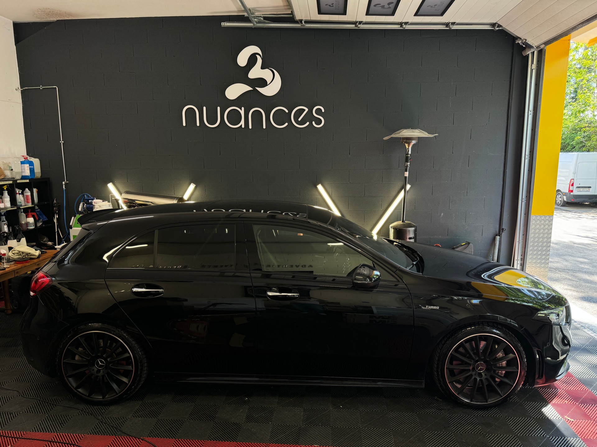MERCEDES-BENZ A 35 AMG 4Matic Speedshift