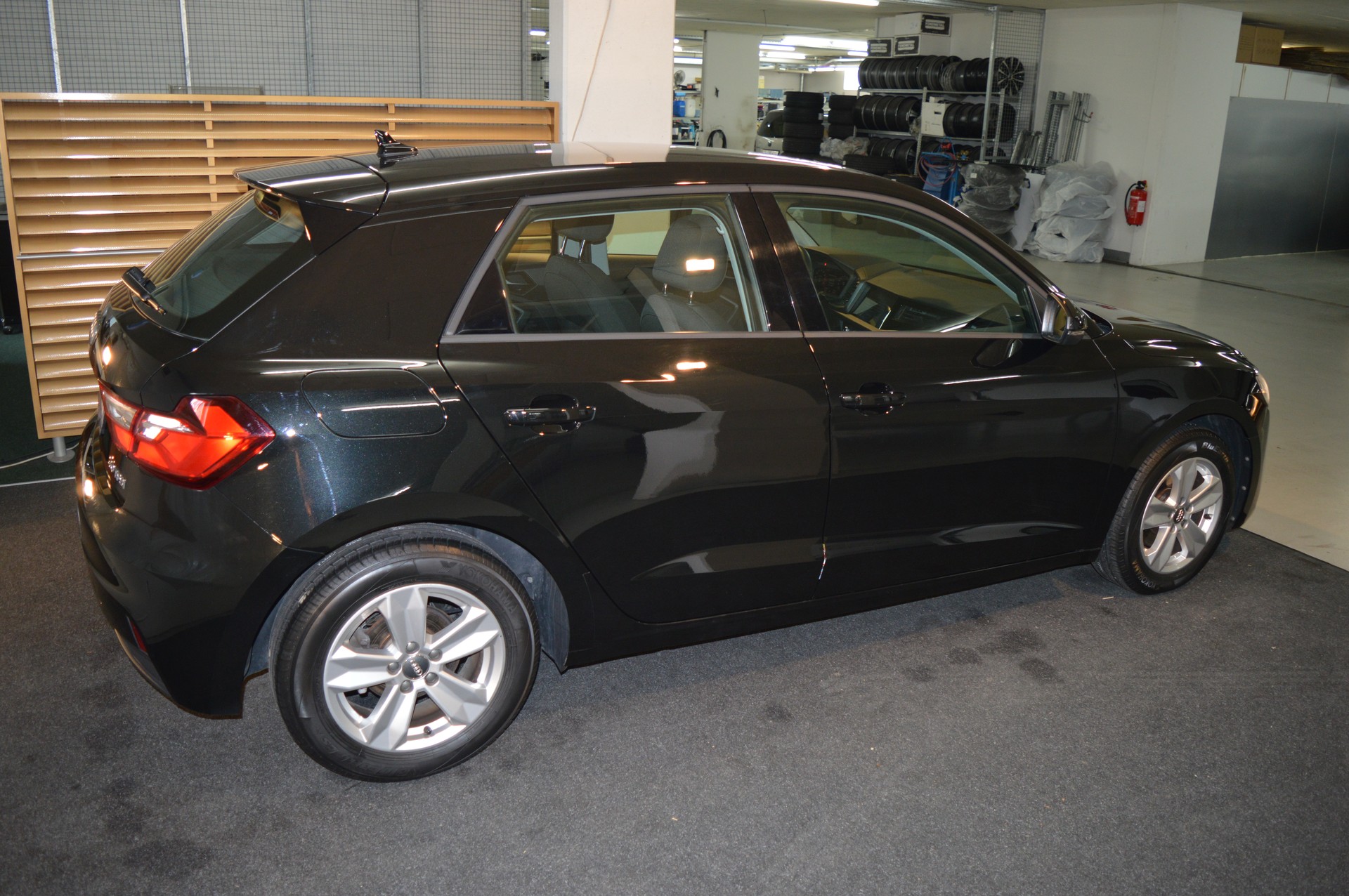 AUDI A1 Sportback 30 TFSI S-tronic-image-5