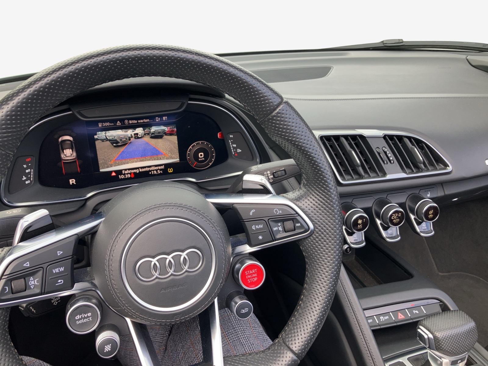 AUDI R8 Spyder performance S-Tronic-image-8