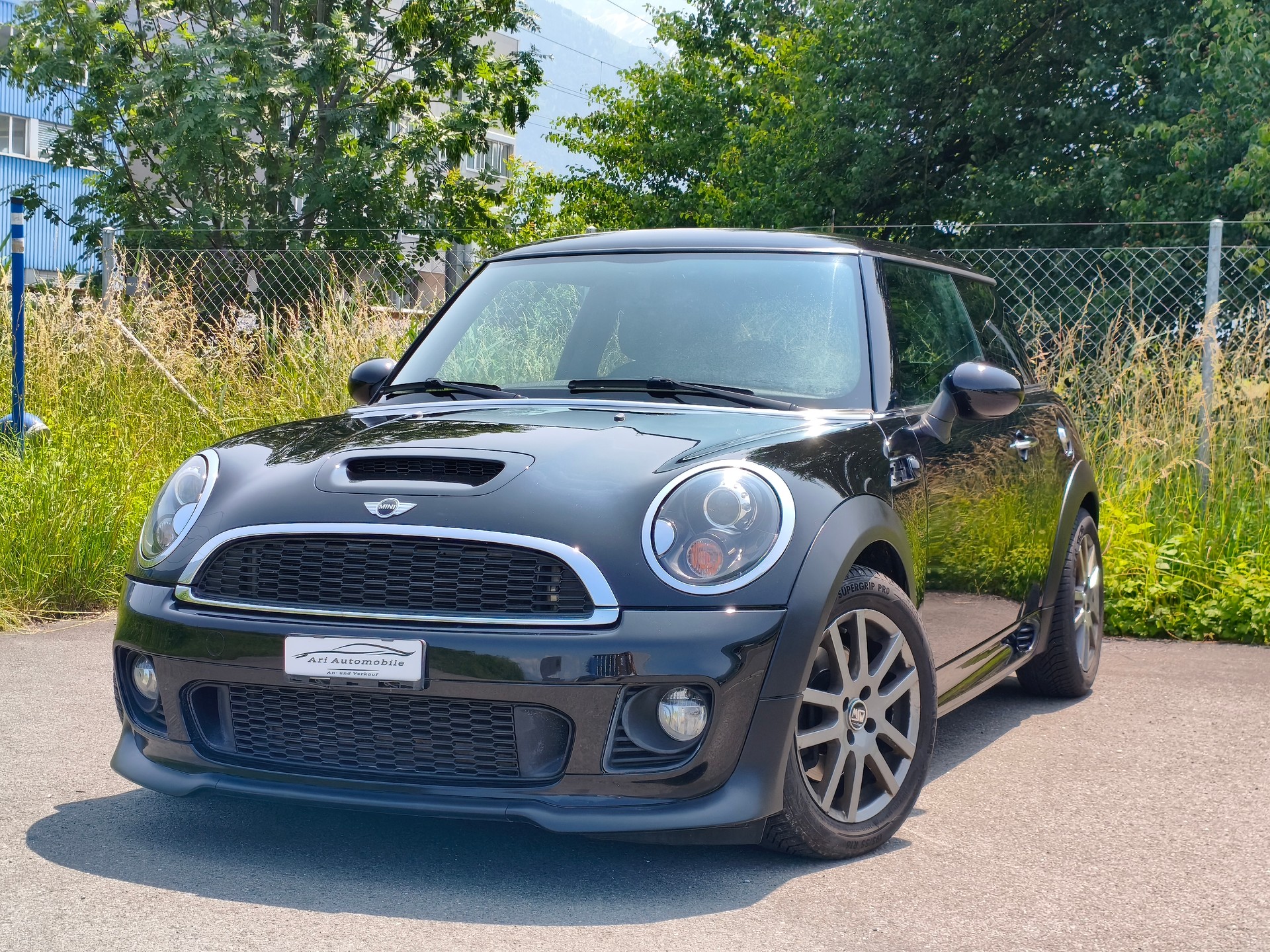 MINI Cooper S-image-1