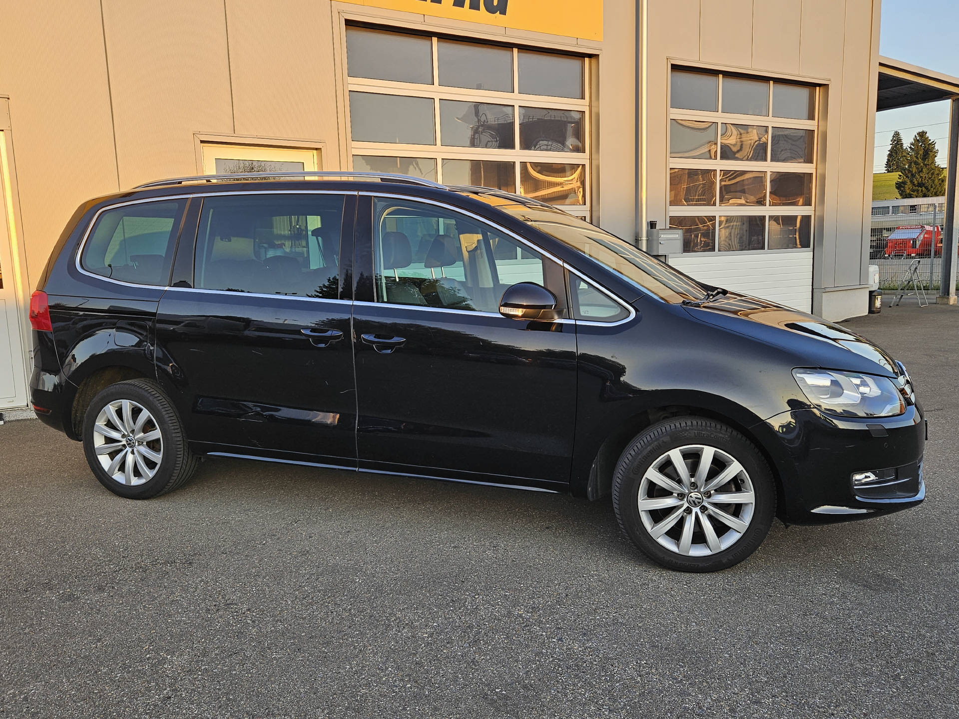VW Sharan 2.0 TDI BlueMT Highl. DSG * B5b * 7- Plätzer *-image-4