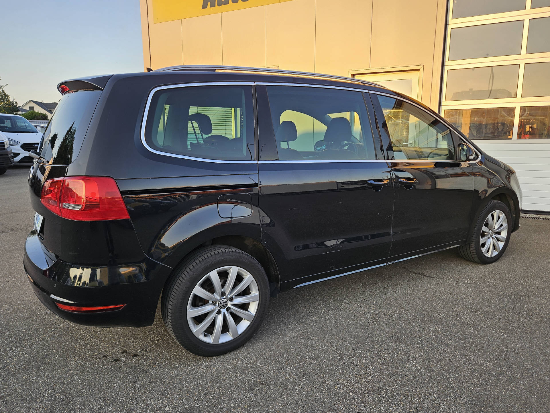 VW Sharan 2.0 TDI BlueMT Highl. DSG * B5b * 7- Plätzer *-image-9
