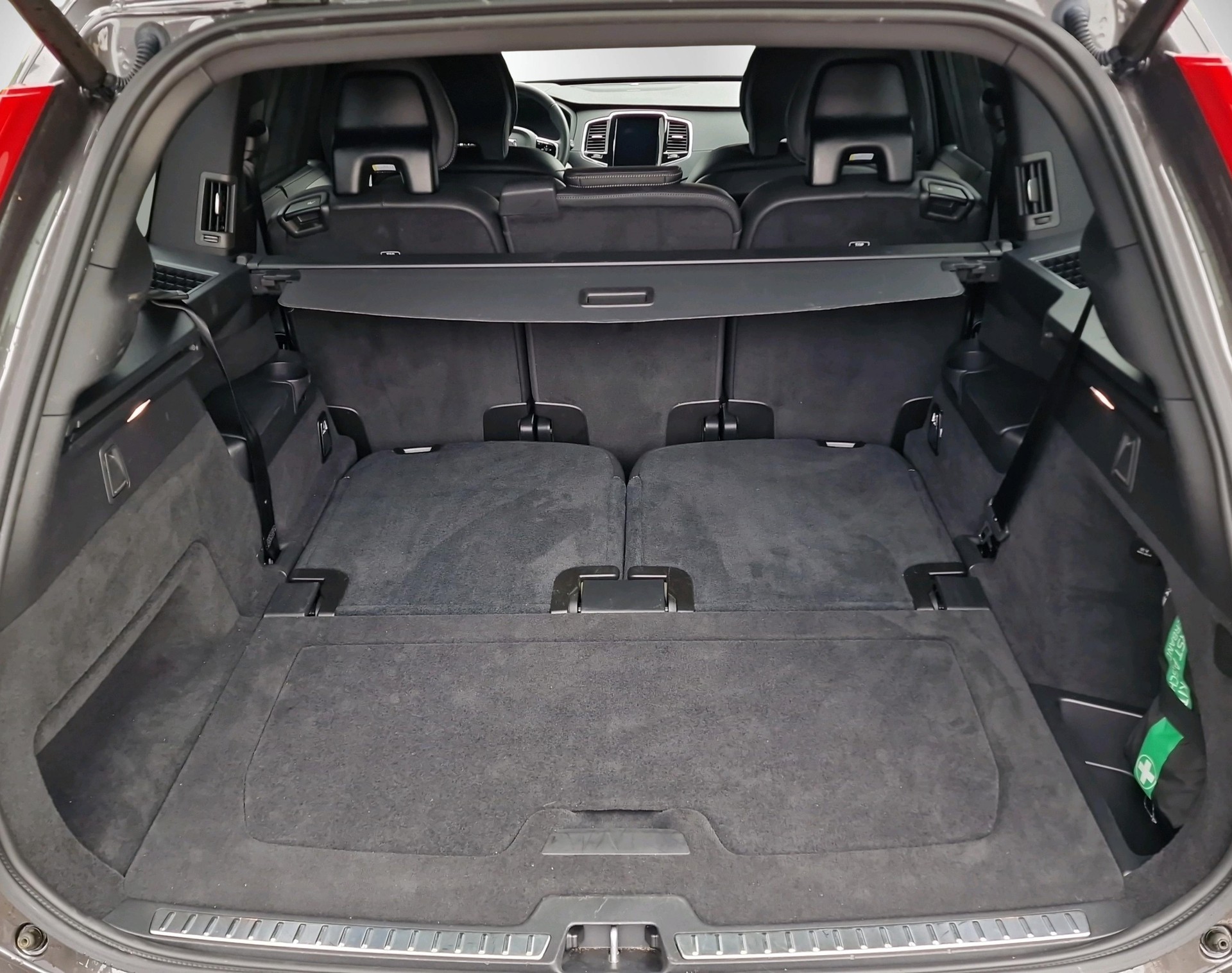 VOLVO XC90 2.0 T8 TE Plus Dark 7P. e-image-13