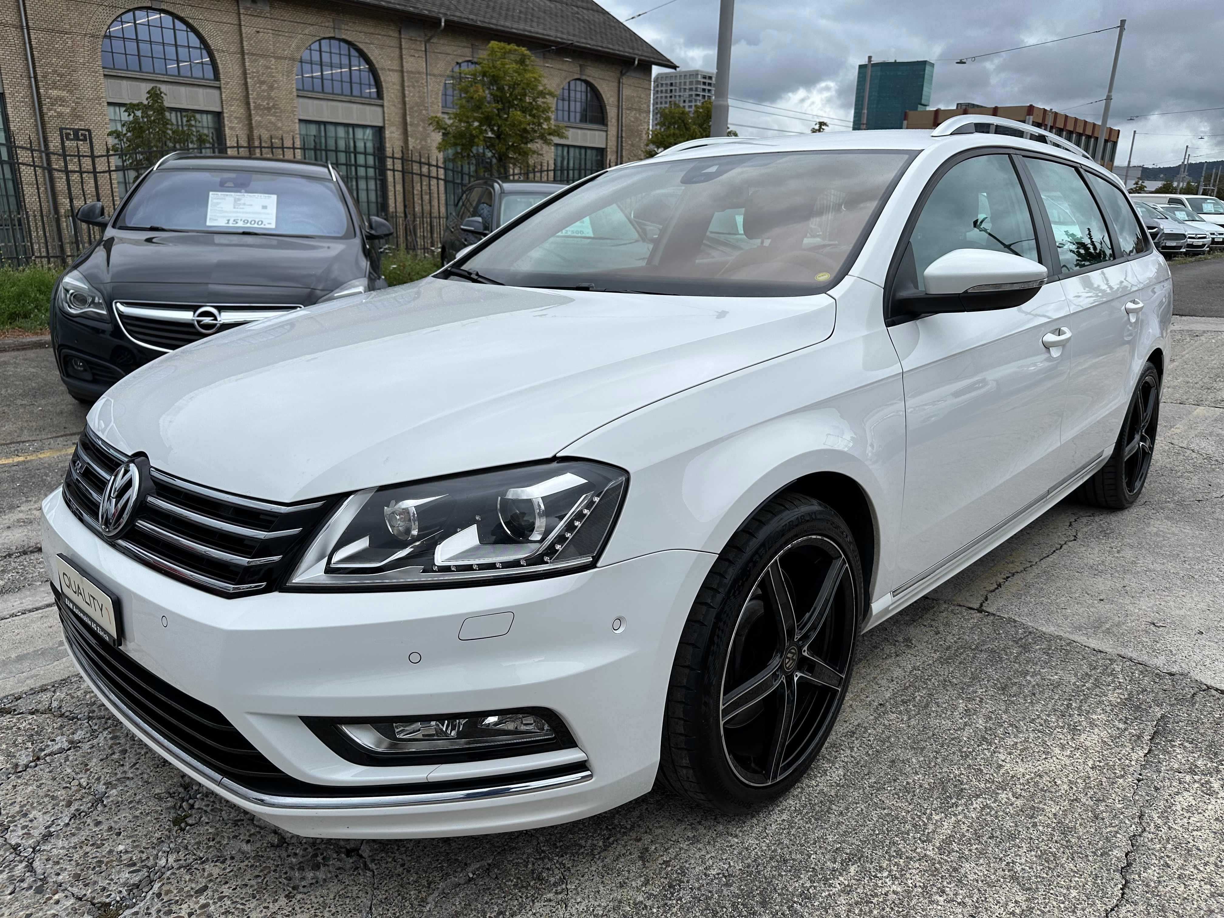Car photo