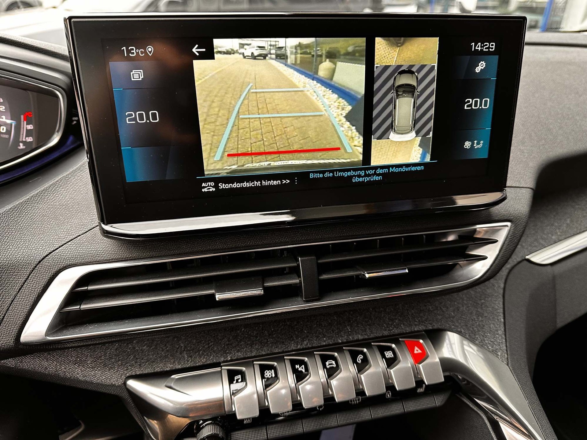 PEUGEOT 3008 1.2 PureTech Allure Pack 5 Jahre Garantie-image-10