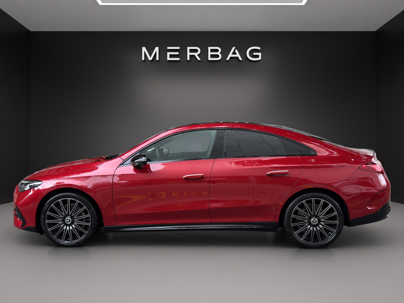 MERCEDES-BENZ CLA 350 4 Matic 85 kWh EQ-image-3