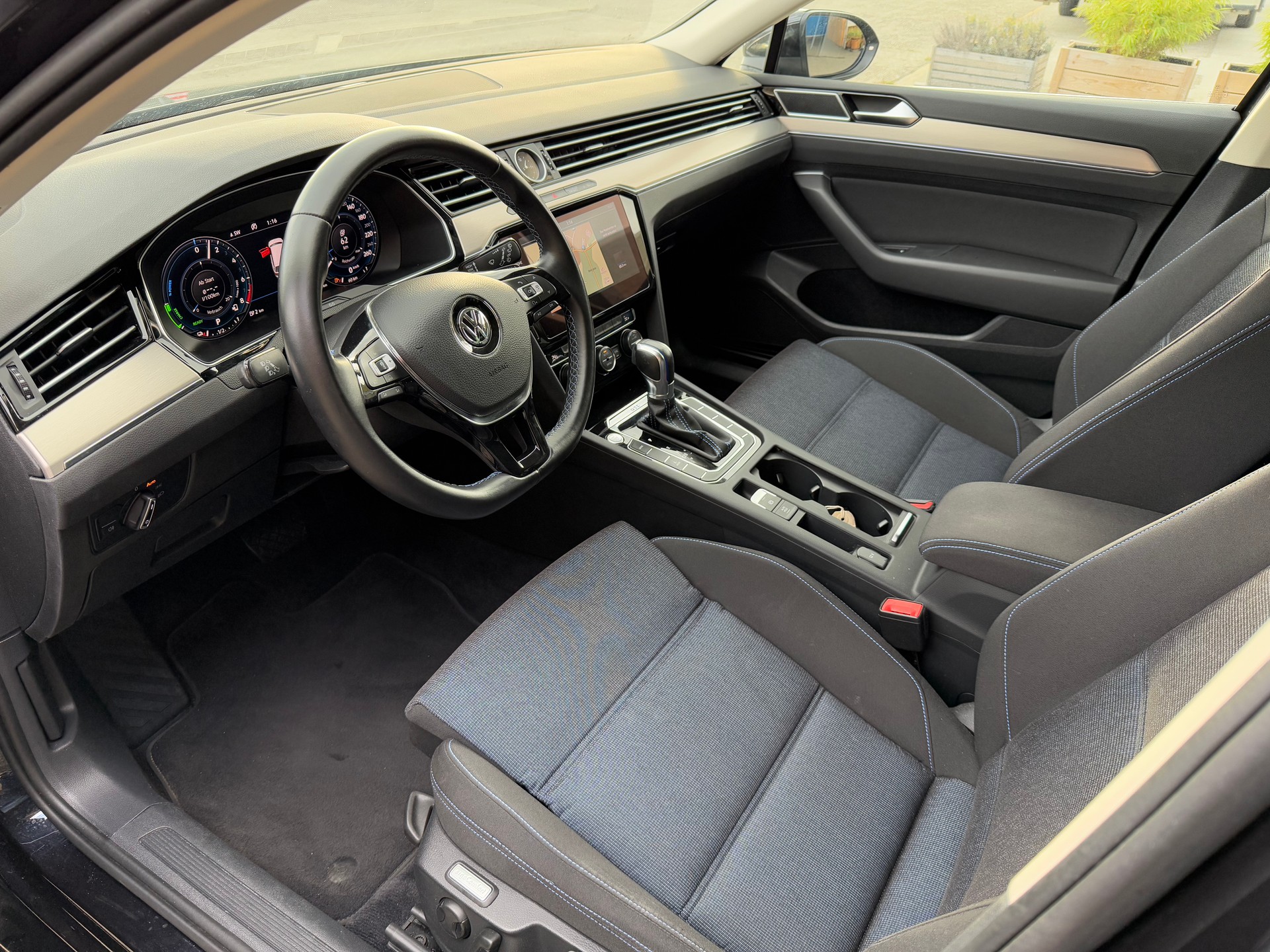 VW Passat Variant 1.4 TSI GTE Hybrid DSG-image-6