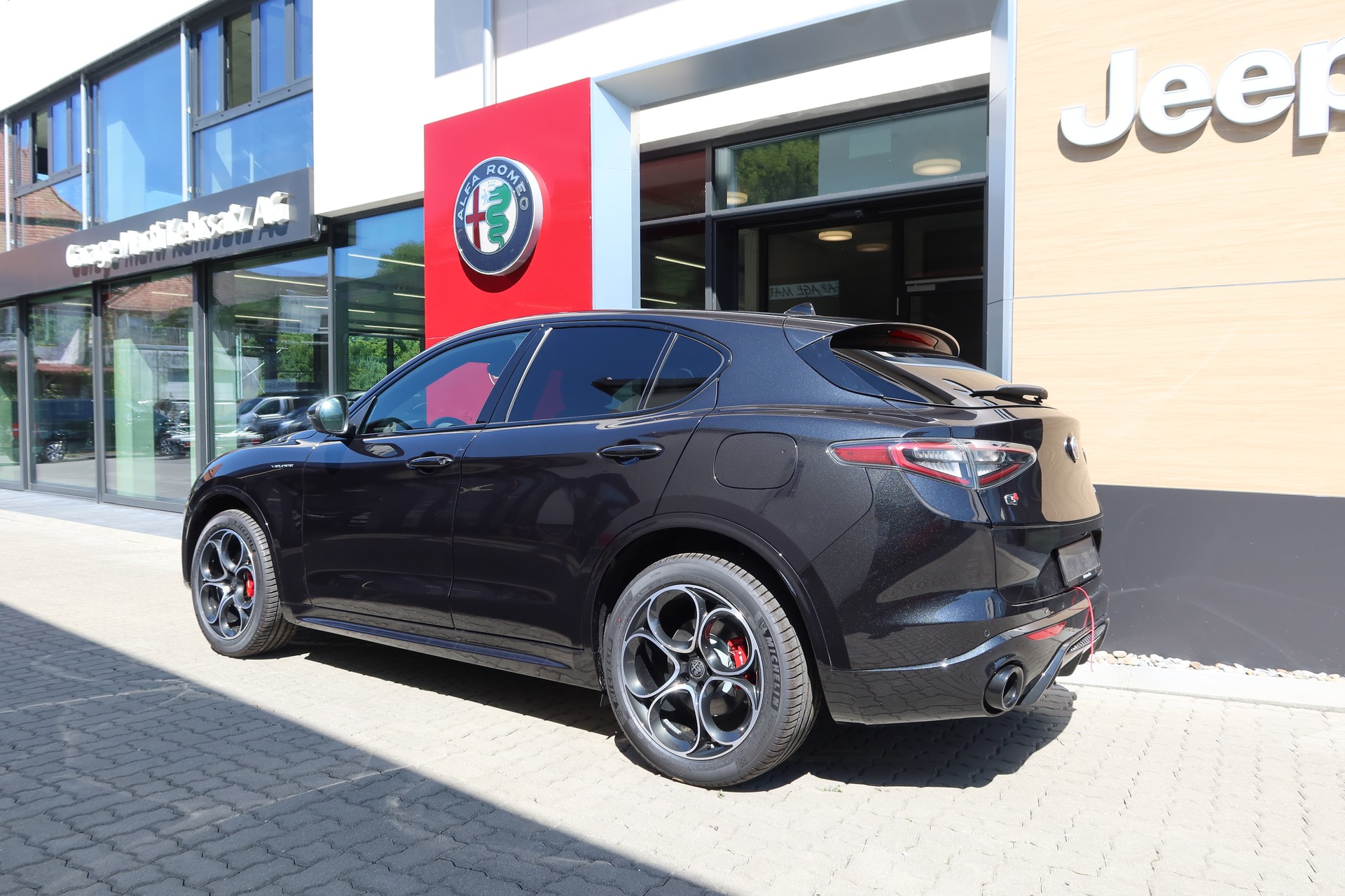 ALFA ROMEO Stelvio 2.0 Veloce Q4 SKY-image-5