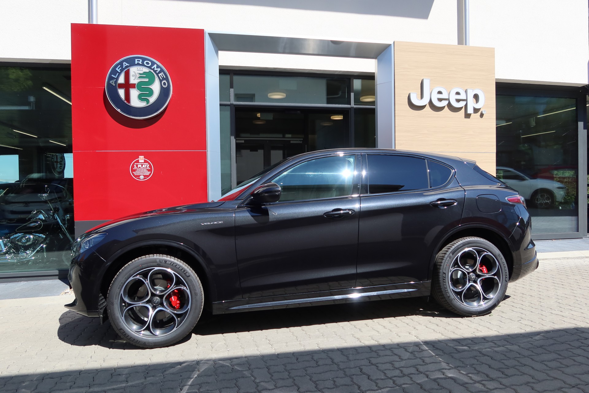 ALFA ROMEO Stelvio 2.0 Veloce Q4 SKY-image-3