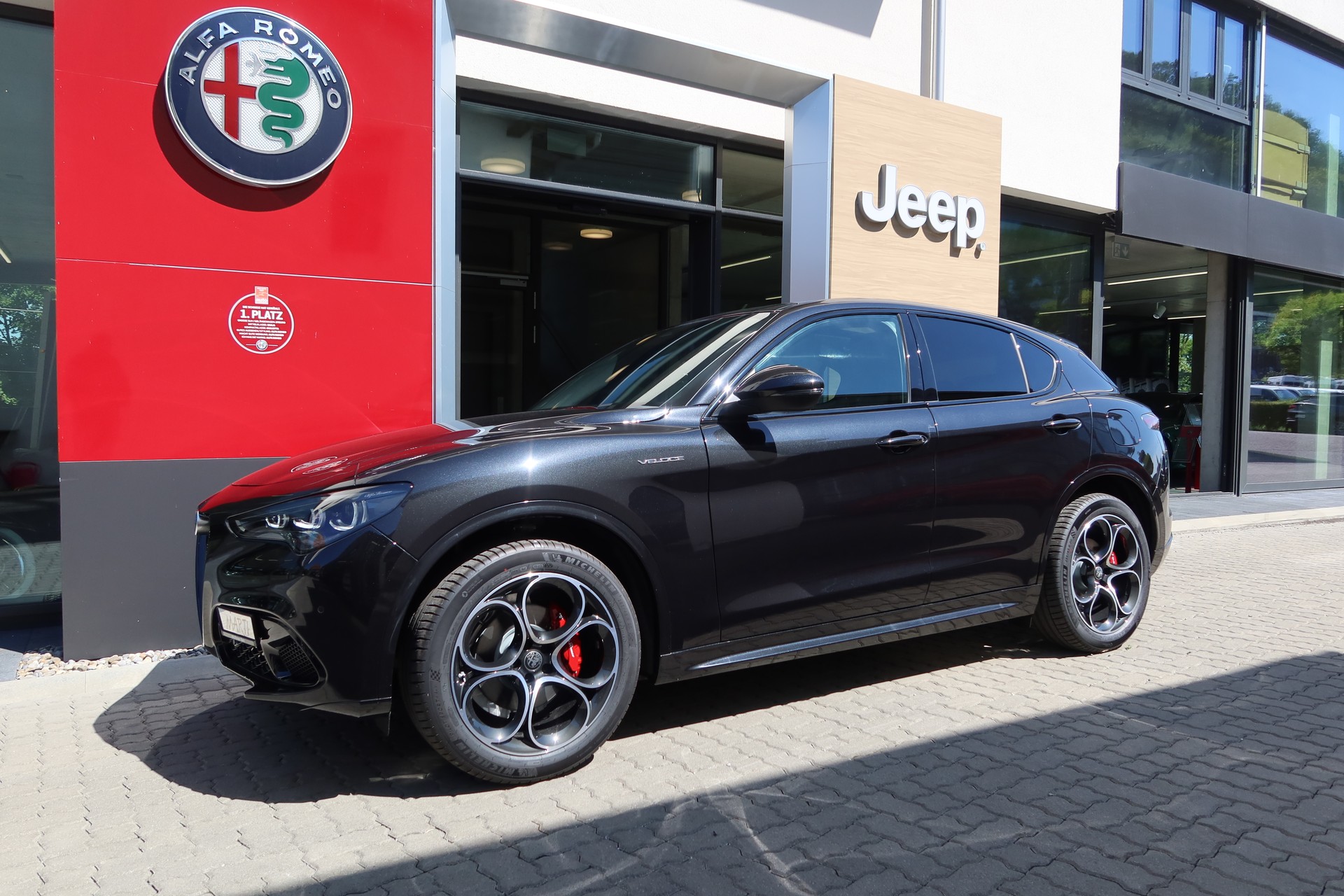 ALFA ROMEO Stelvio 2.0 Veloce Q4 SKY-image-2