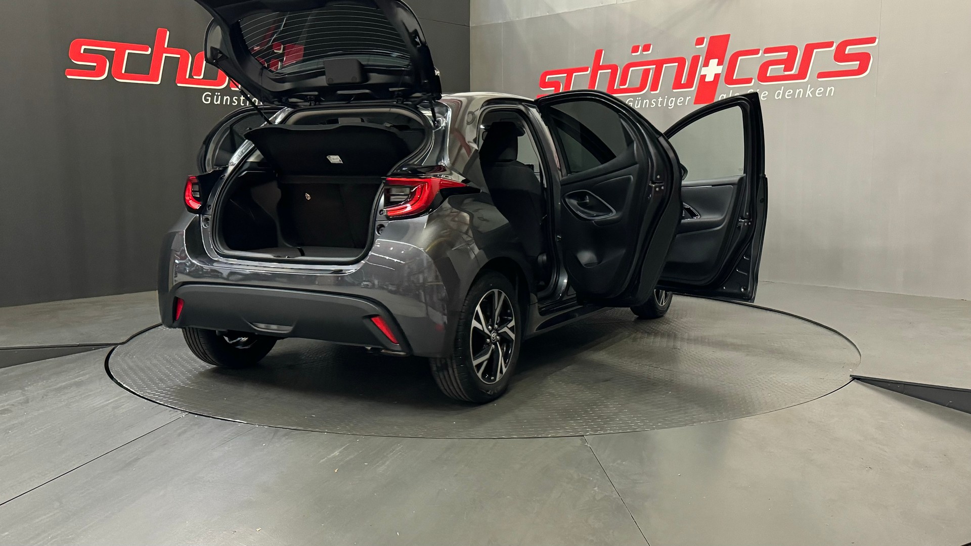 TOYOTA Yaris 1.5 Trend e-CVT-image-6