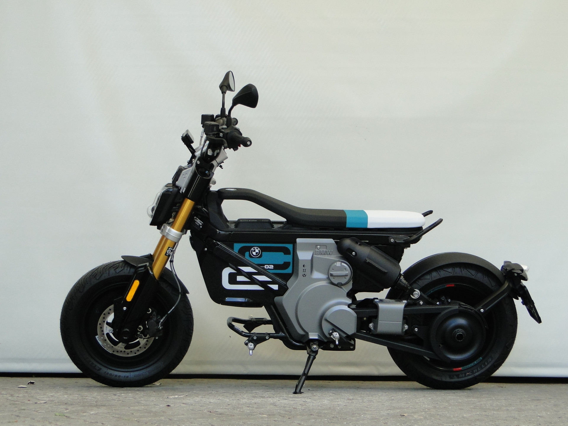 BMW CE 02 Highline