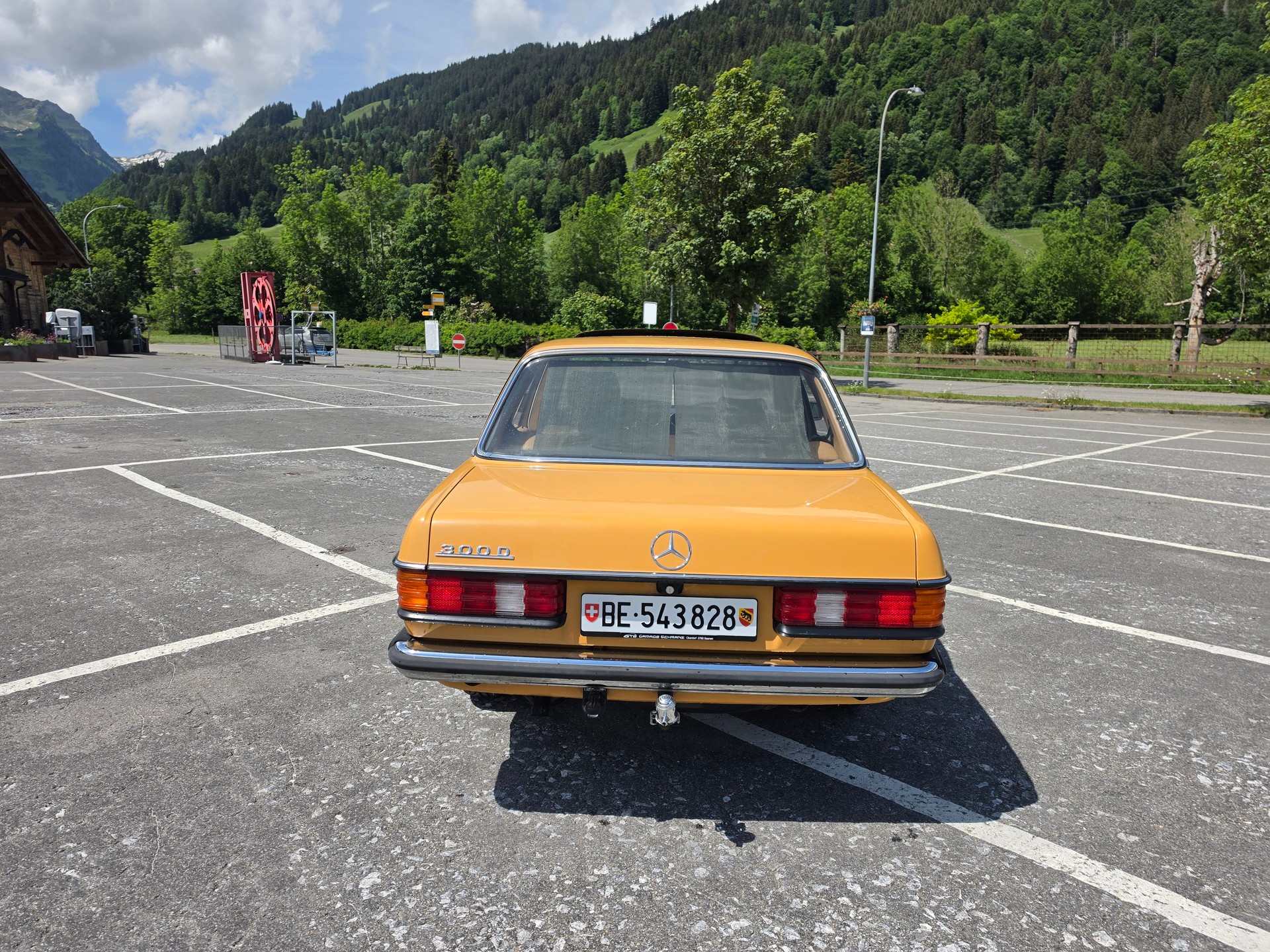 MERCEDES-BENZ 300 D W123-image-7