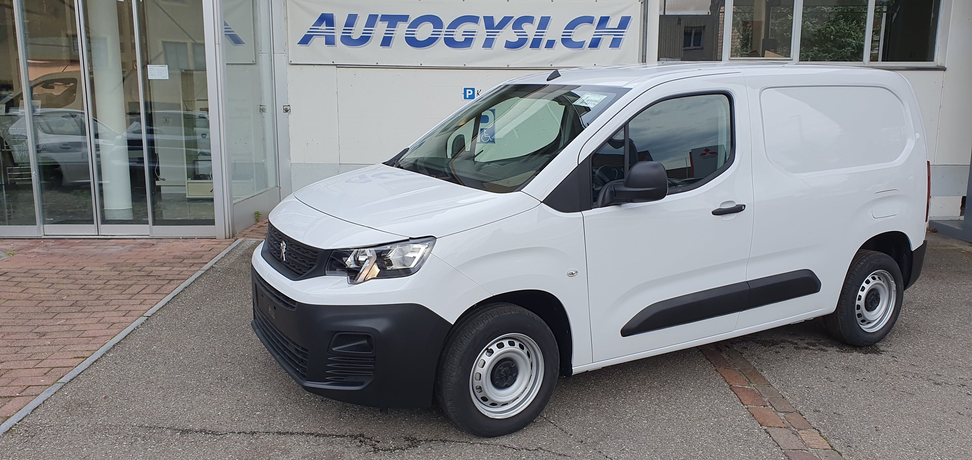 PEUGEOT Partner 1.2 Pure Tech s/s Premium 650kg-image-11