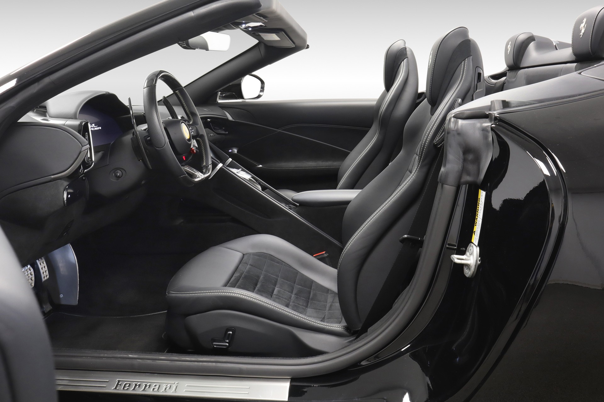 FERRARI Roma Spider-image-10