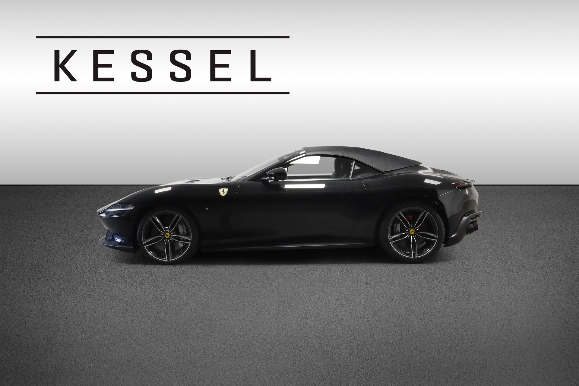 FERRARI Roma Spider-image-3