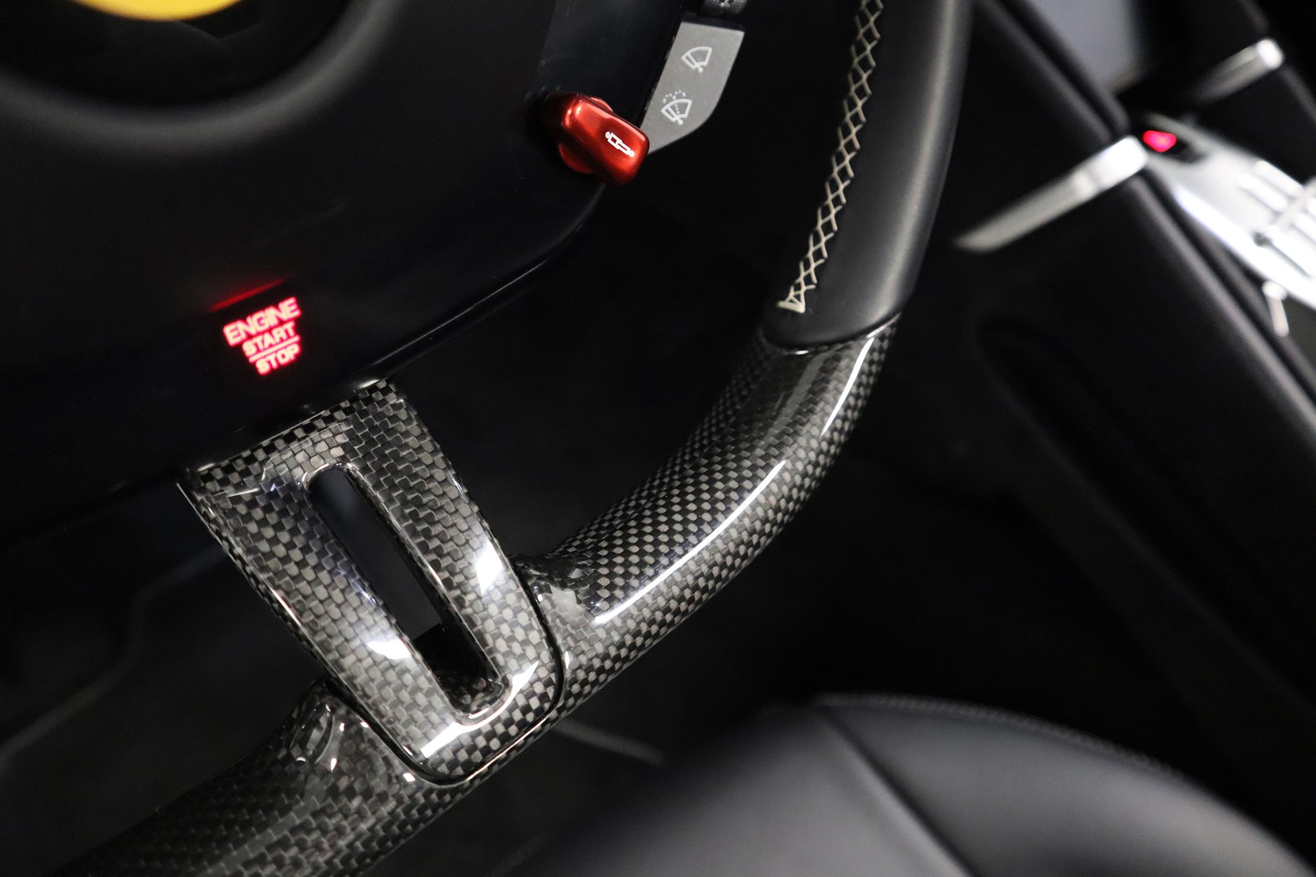 FERRARI Roma Spider-image-12