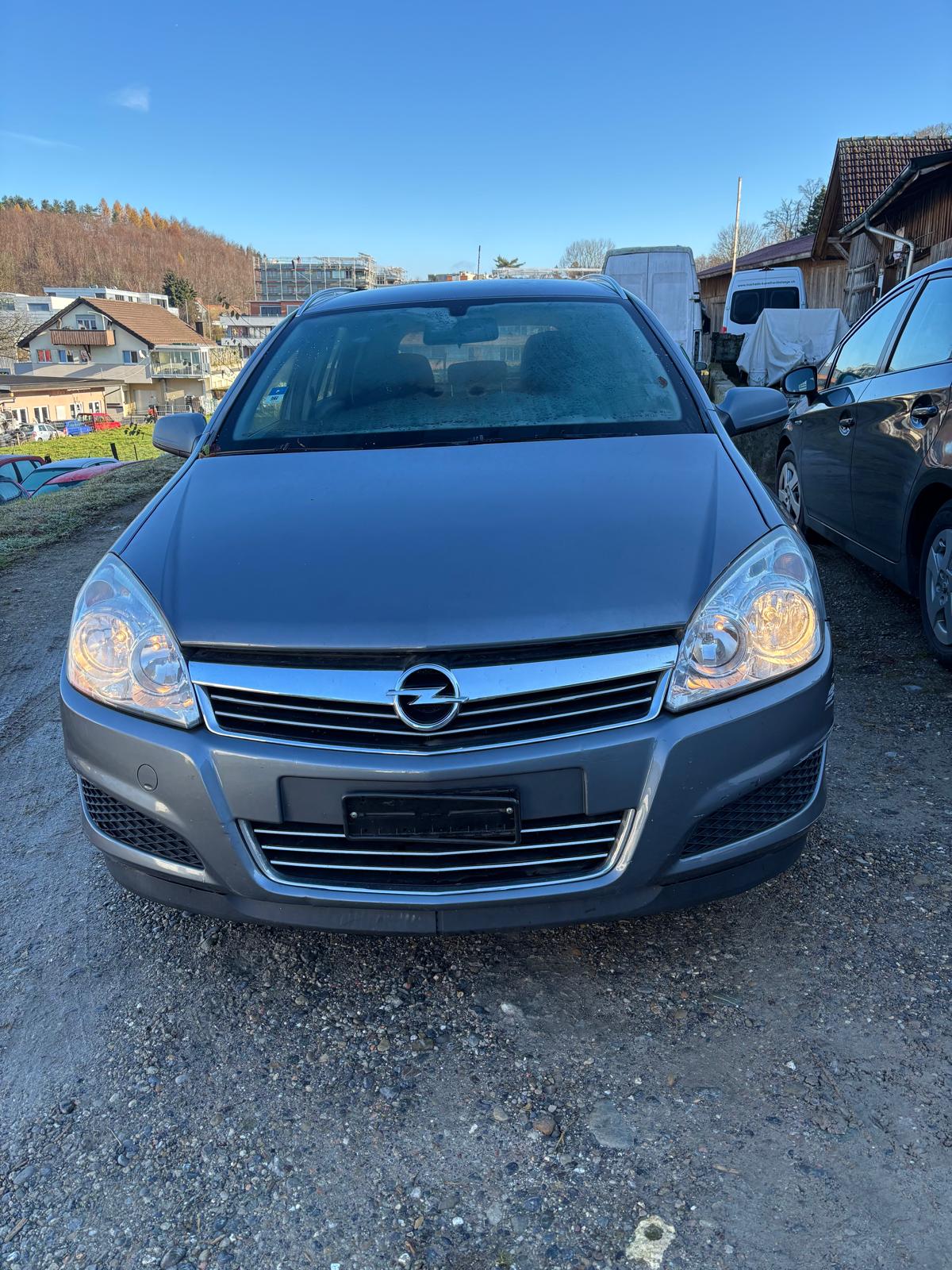 OPEL Astra Caravan 1.6i 16V Enjoy-image-4
