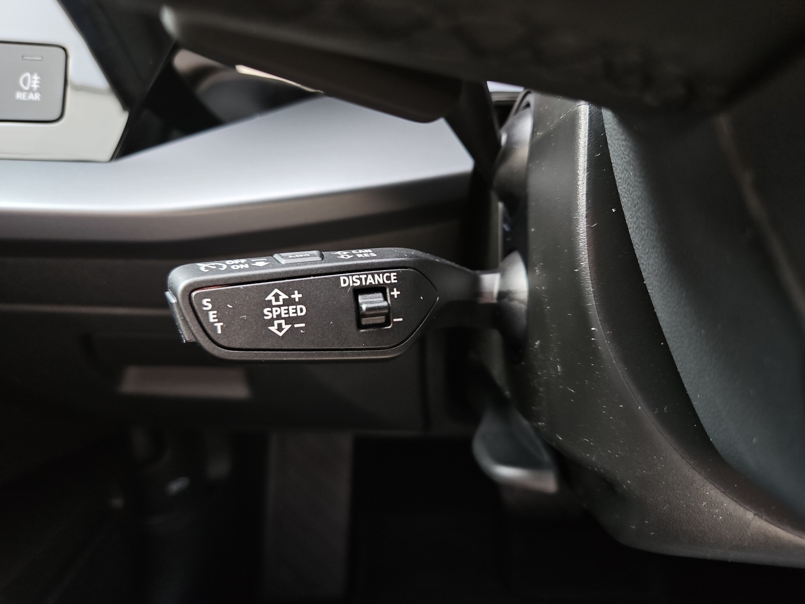 AUDI A3 allstreet 40 TFSI S-tronic quatttro-image-13