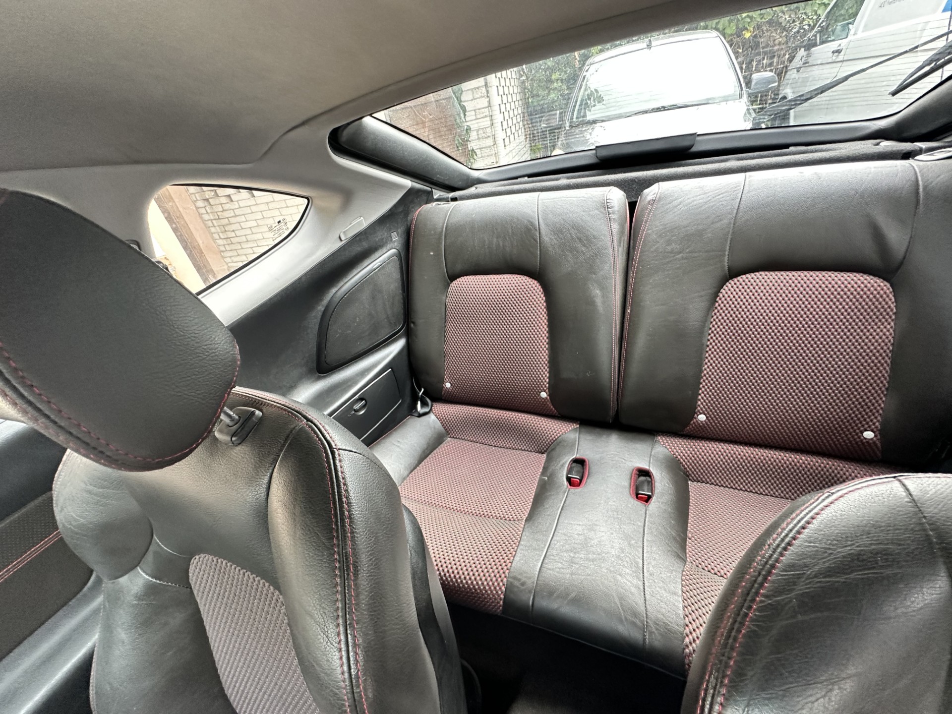 HYUNDAI COUPÉ-image-7