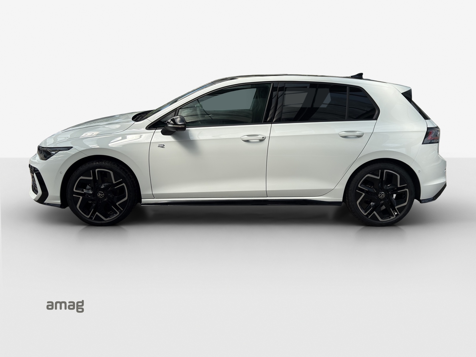 VW Golf 1.5 e TSI mHEV R-Line DSG-showroom-element-1