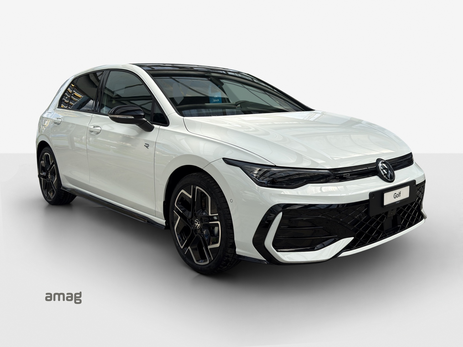 VW Golf 1.5 e TSI mHEV R-Line DSG-image-5