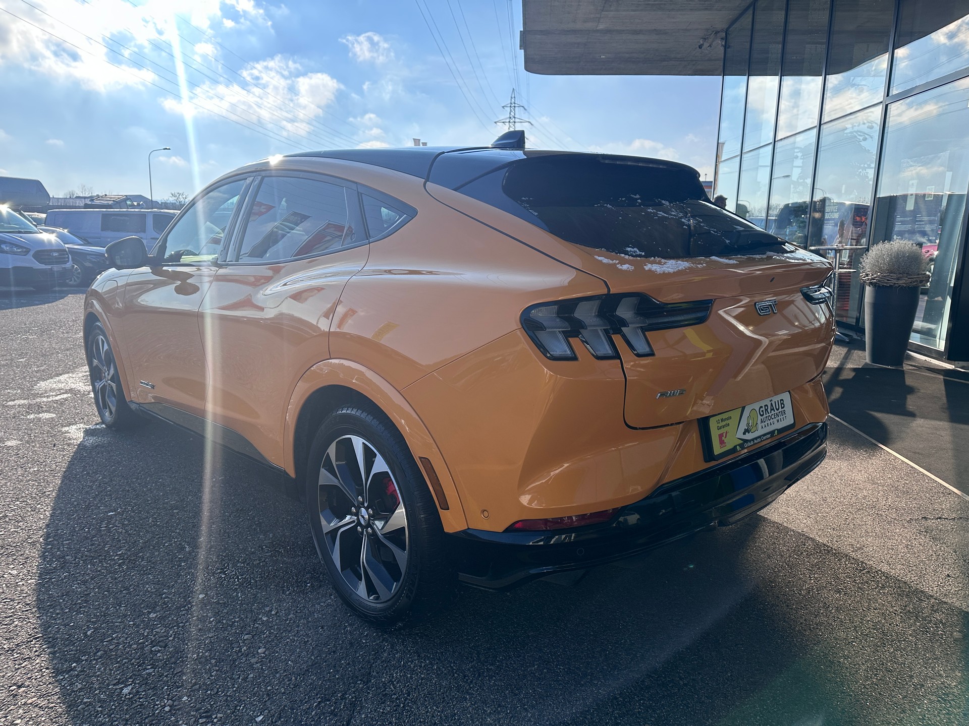 FORD Mustang MACH-E GT AWD 91 kWh-image-4