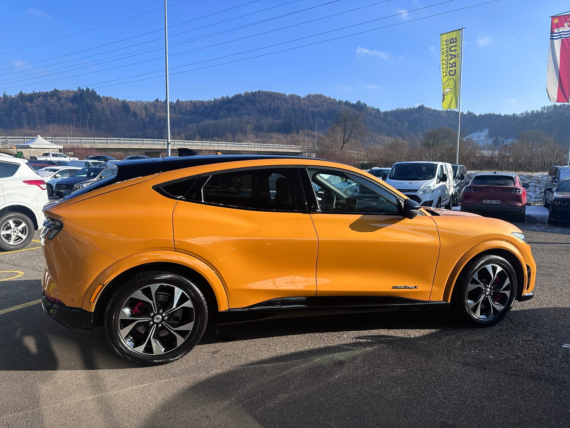 FORD Mustang MACH-E GT AWD 91 kWh-image-6