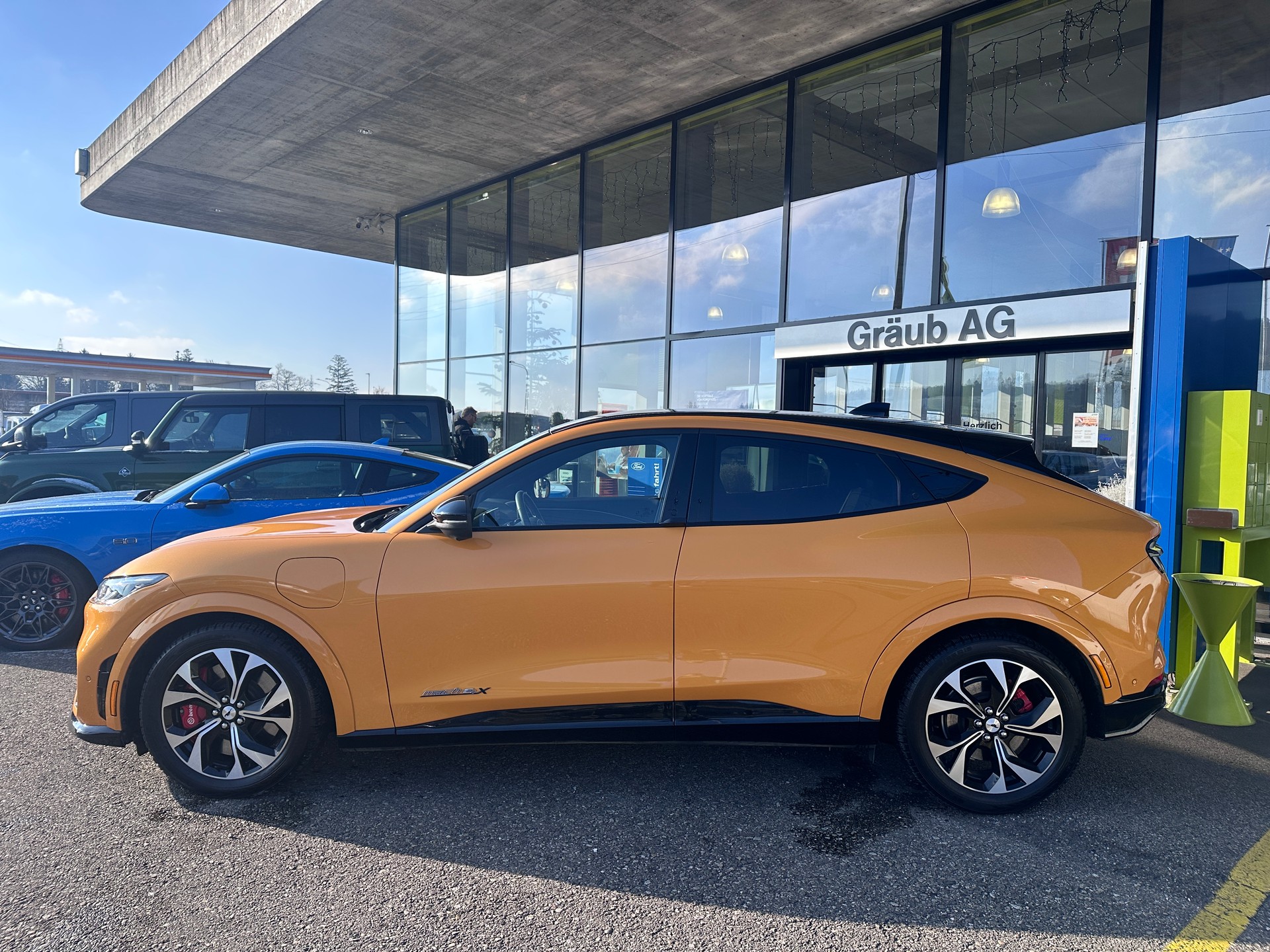 FORD Mustang MACH-E GT AWD 91 kWh-image-3