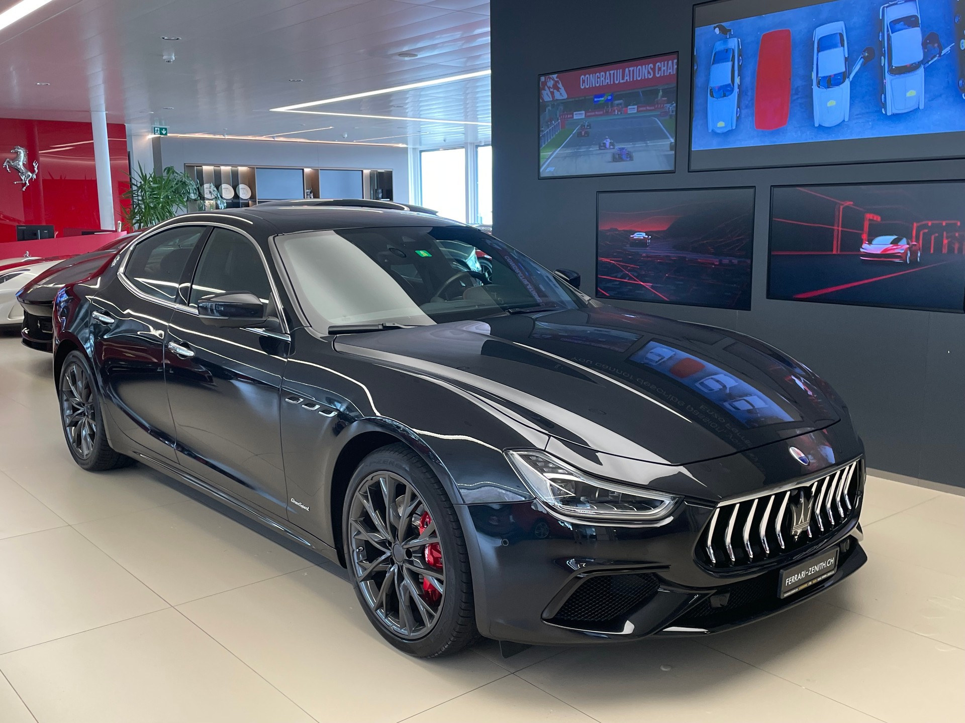 MASERATI Ghibli S Q4 3.0 GranSport Automatica-image-2
