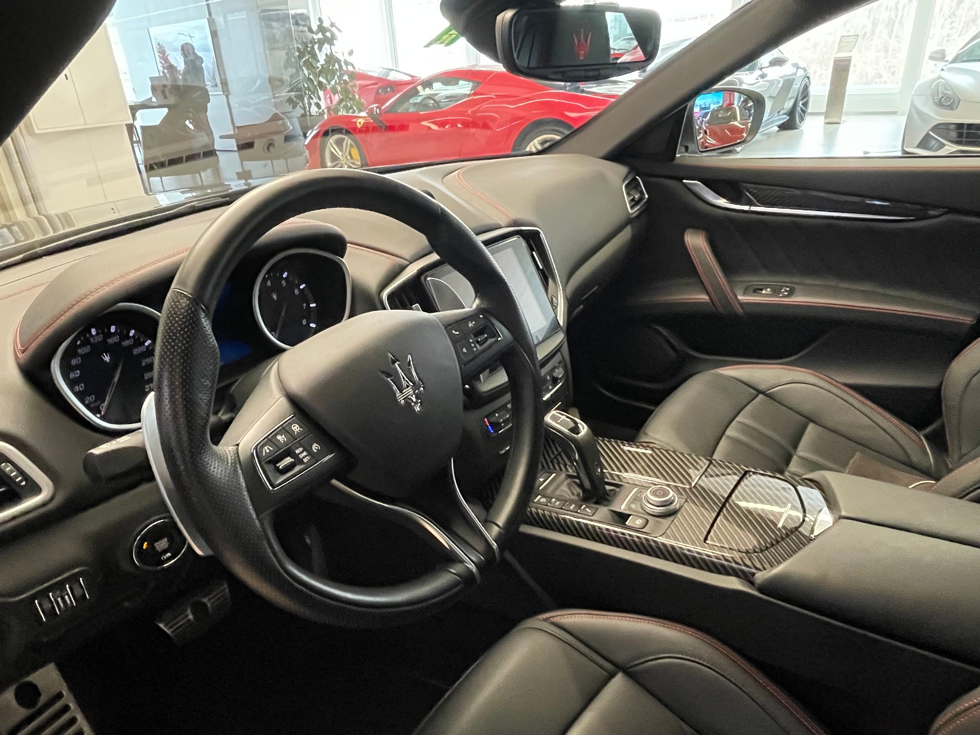 MASERATI Ghibli S Q4 3.0 GranSport Automatica-image-7