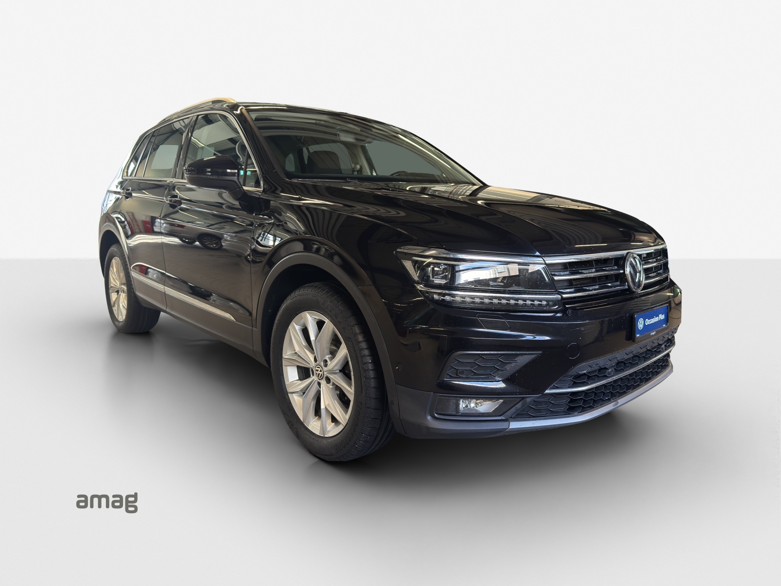 VW Tiguan 2.0TSI Highline 4Motion DSG-image-5