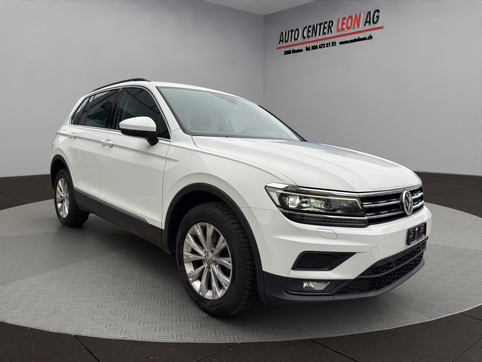 VW Tiguan 2.0 TDI SCR Comfortline 4Motion DSG-image-7