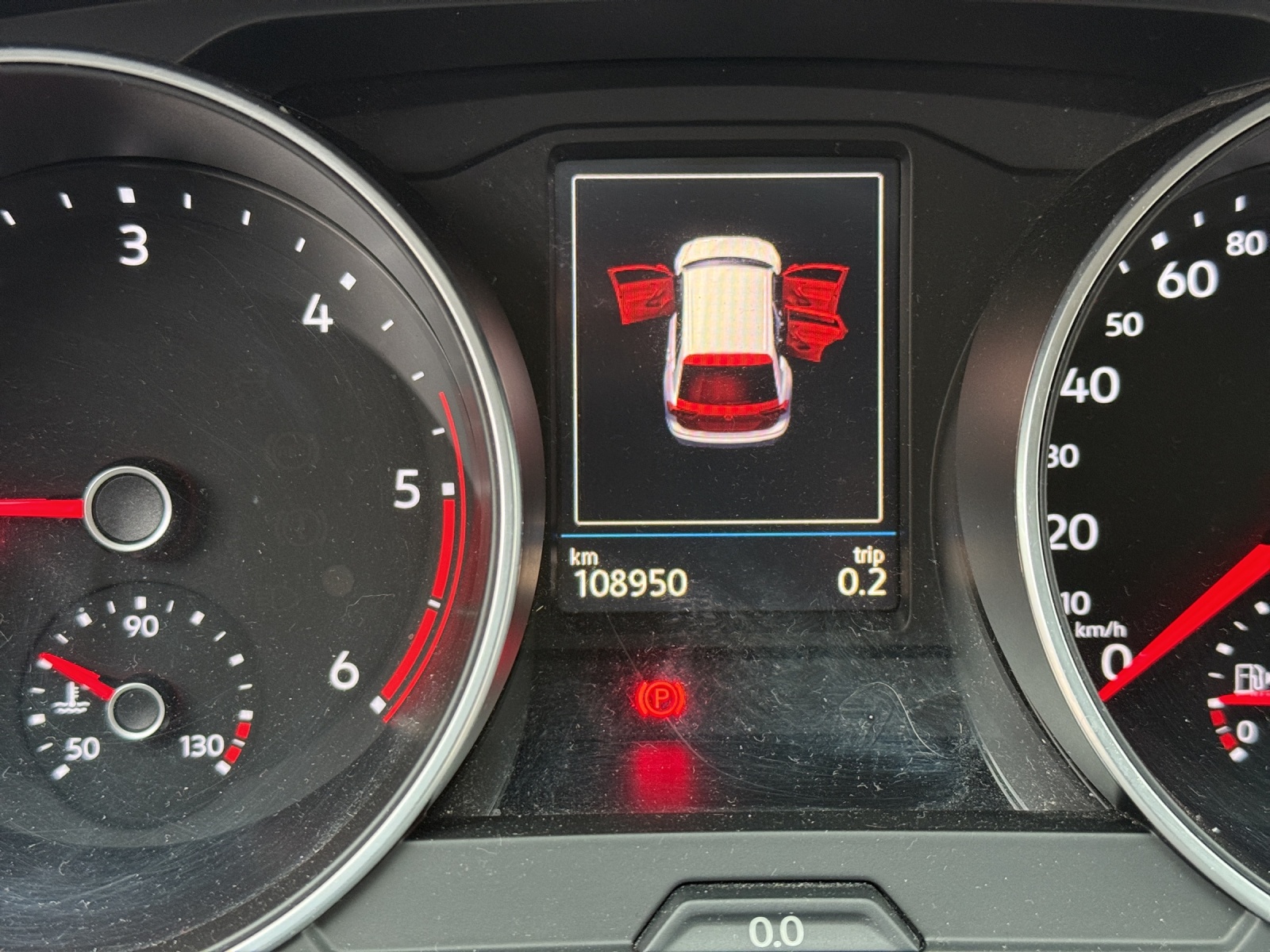 VW Tiguan 2.0 TDI SCR Comfortline 4Motion DSG-image-10