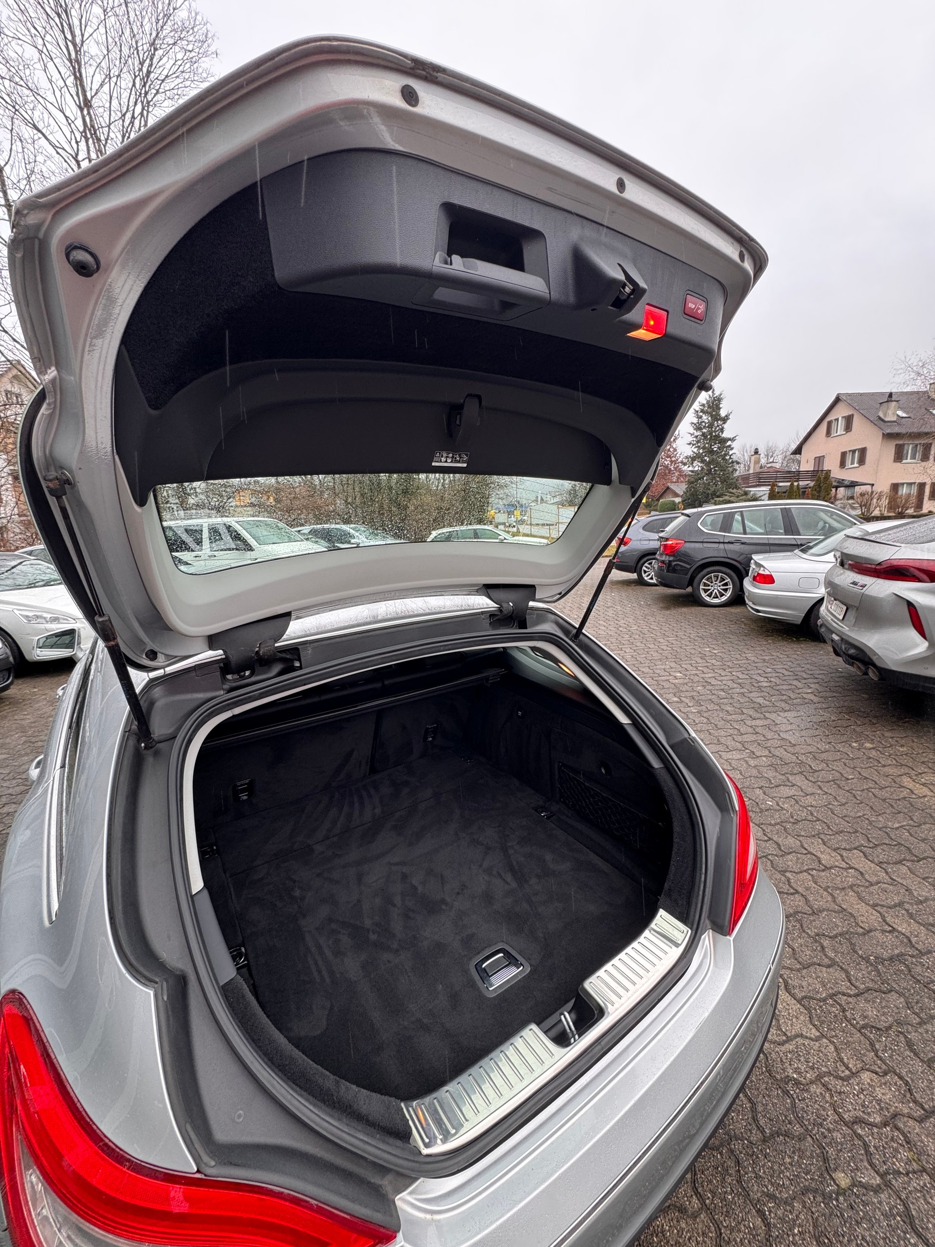 MERCEDES-BENZ CLS Shooting Brake 350 CDI 4Matic 7G-Tronic-image-8