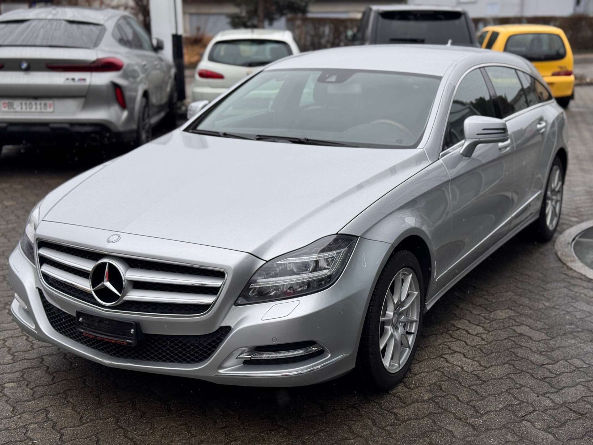 MERCEDES-BENZ CLS Shooting Brake 350 CDI 4Matic 7G-Tronic-image-2
