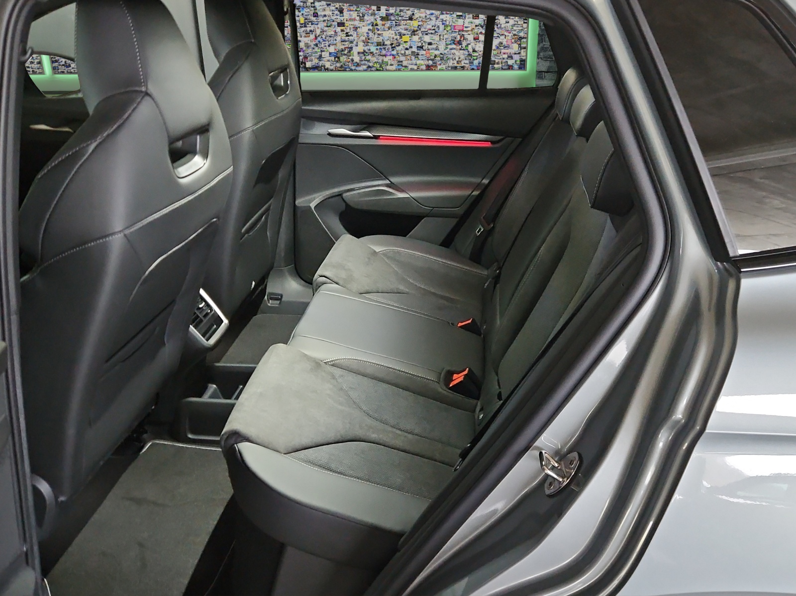 SKODA Elroq 85 Sportline-image-9