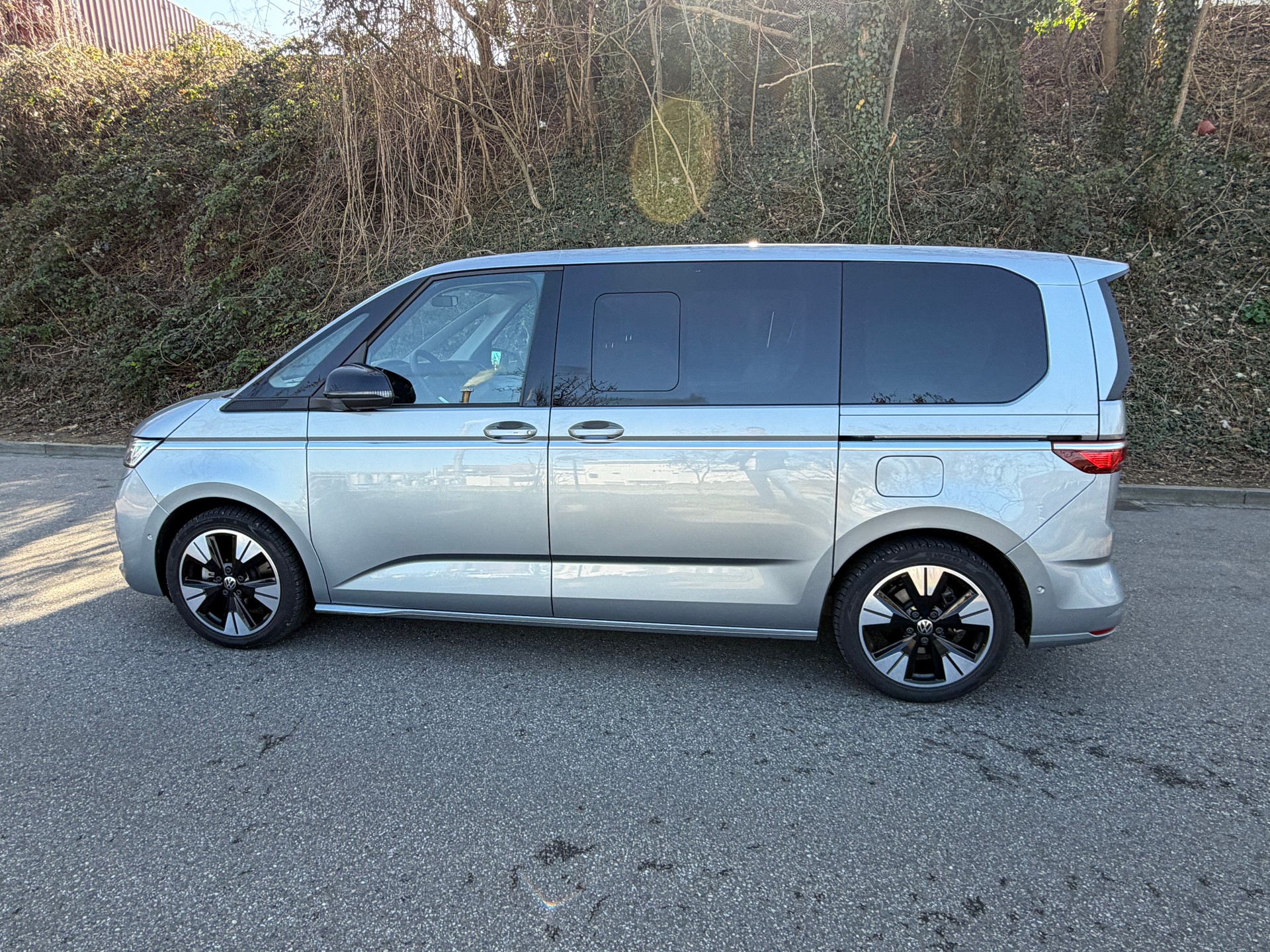 VW Multivan 2.0 TDI Style Liberty DSG-image-10