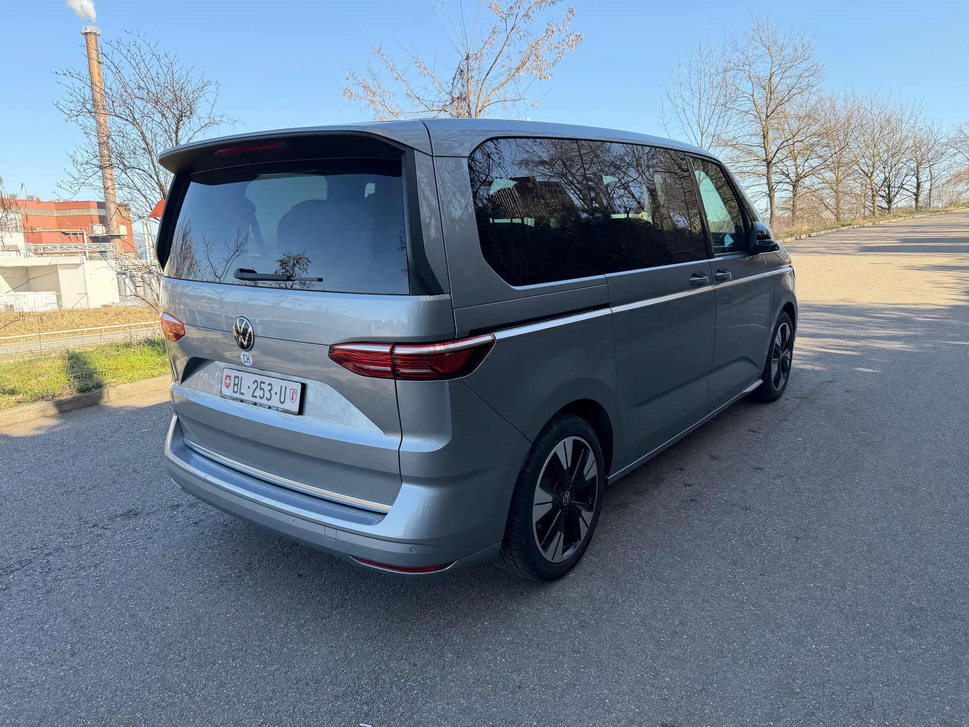 VW Multivan 2.0 TDI Style Liberty DSG-image-8